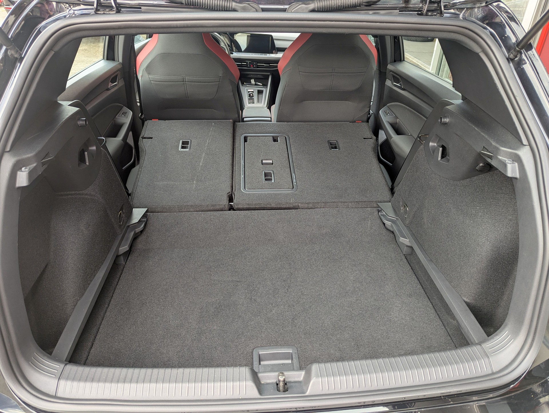 VW Golf 2.0 TSI GTI DSG-image-8