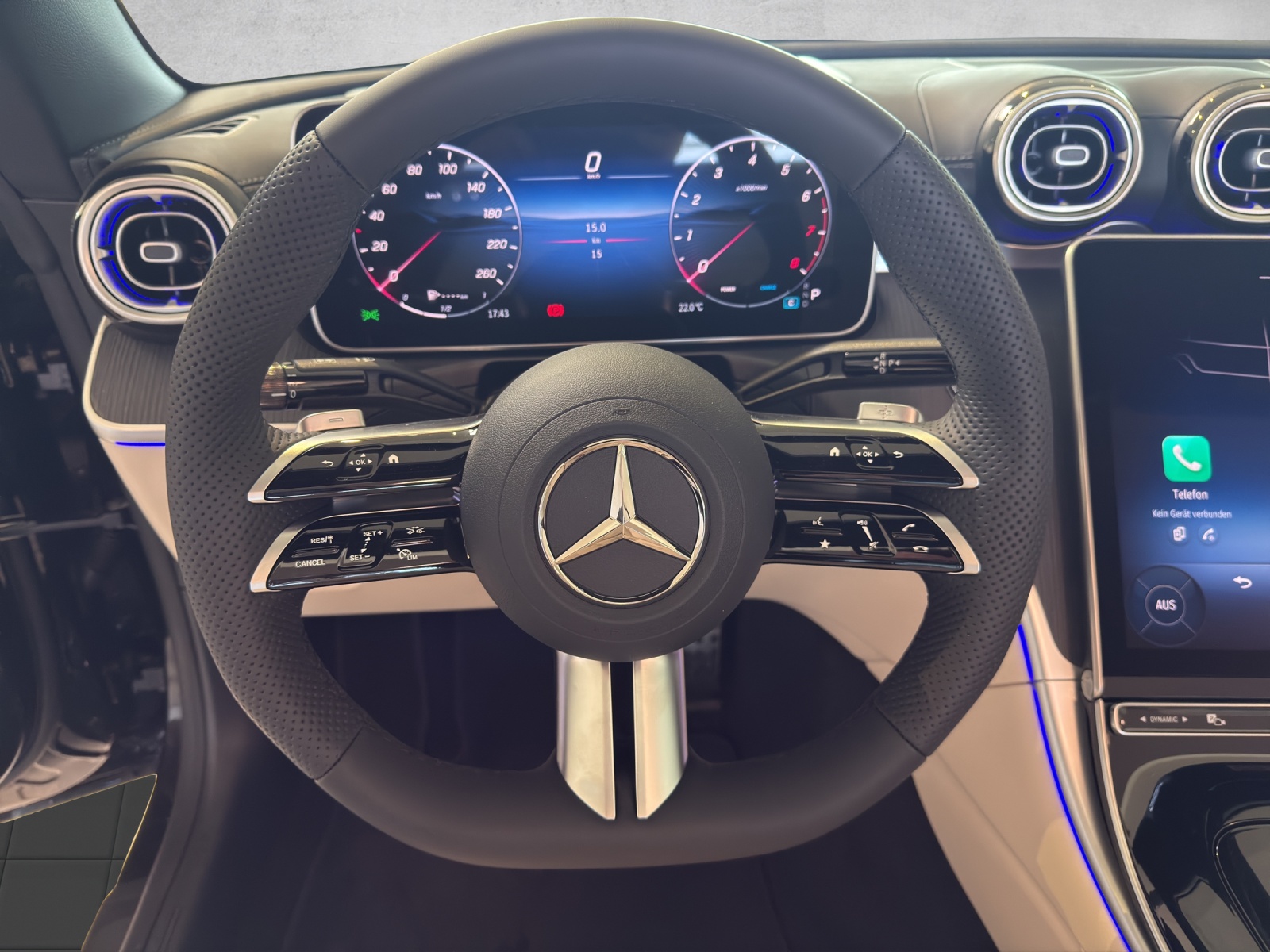 MERCEDES-BENZ CLE 200 Cabrio 4Matic 9G-Tronic-image-12