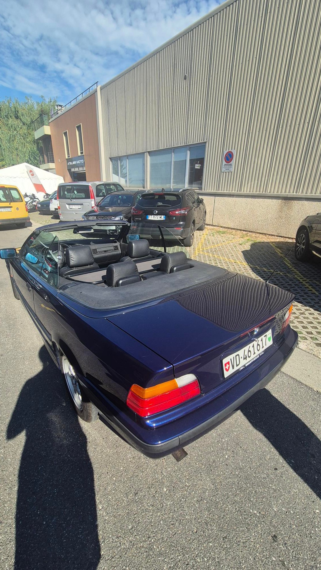BMW 320-image-9