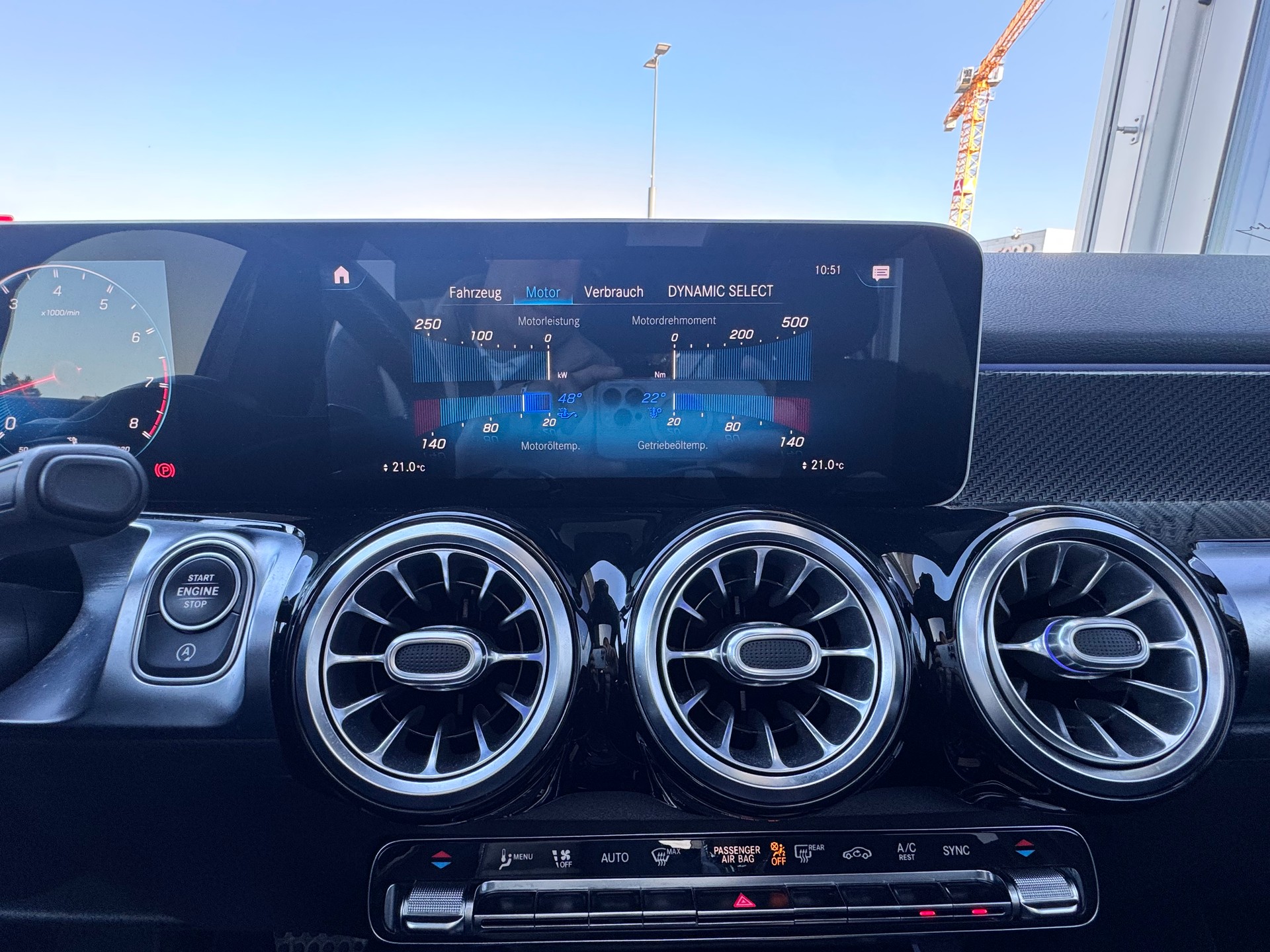 MERCEDES-BENZ GLB 35 AMG 4Matic 8G-Tronic-image-18