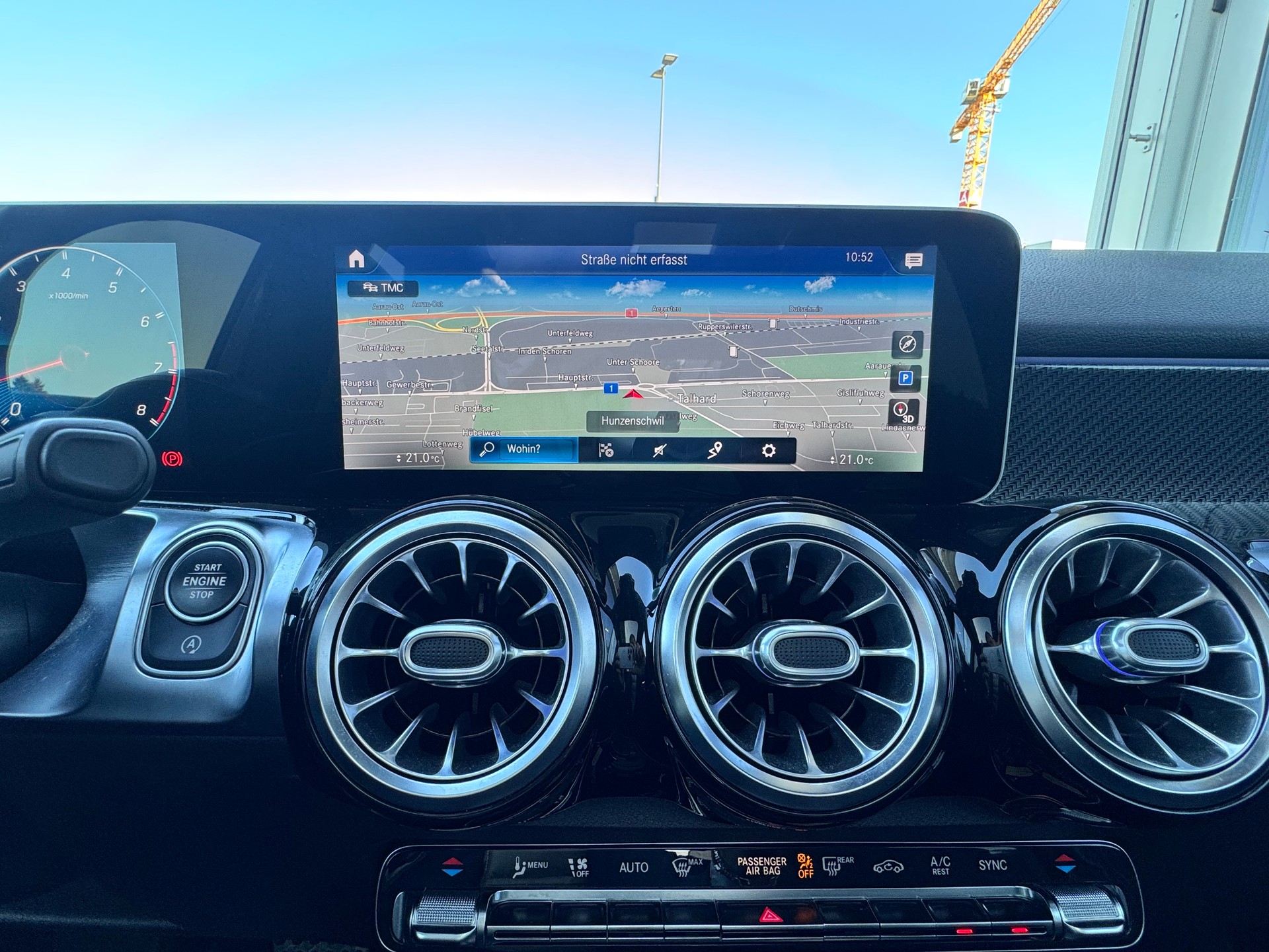 MERCEDES-BENZ GLB 35 AMG 4Matic 8G-Tronic-image-21