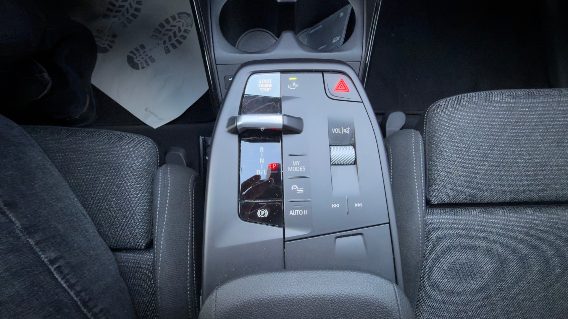 BMW X1 sDrive 18d-image-18