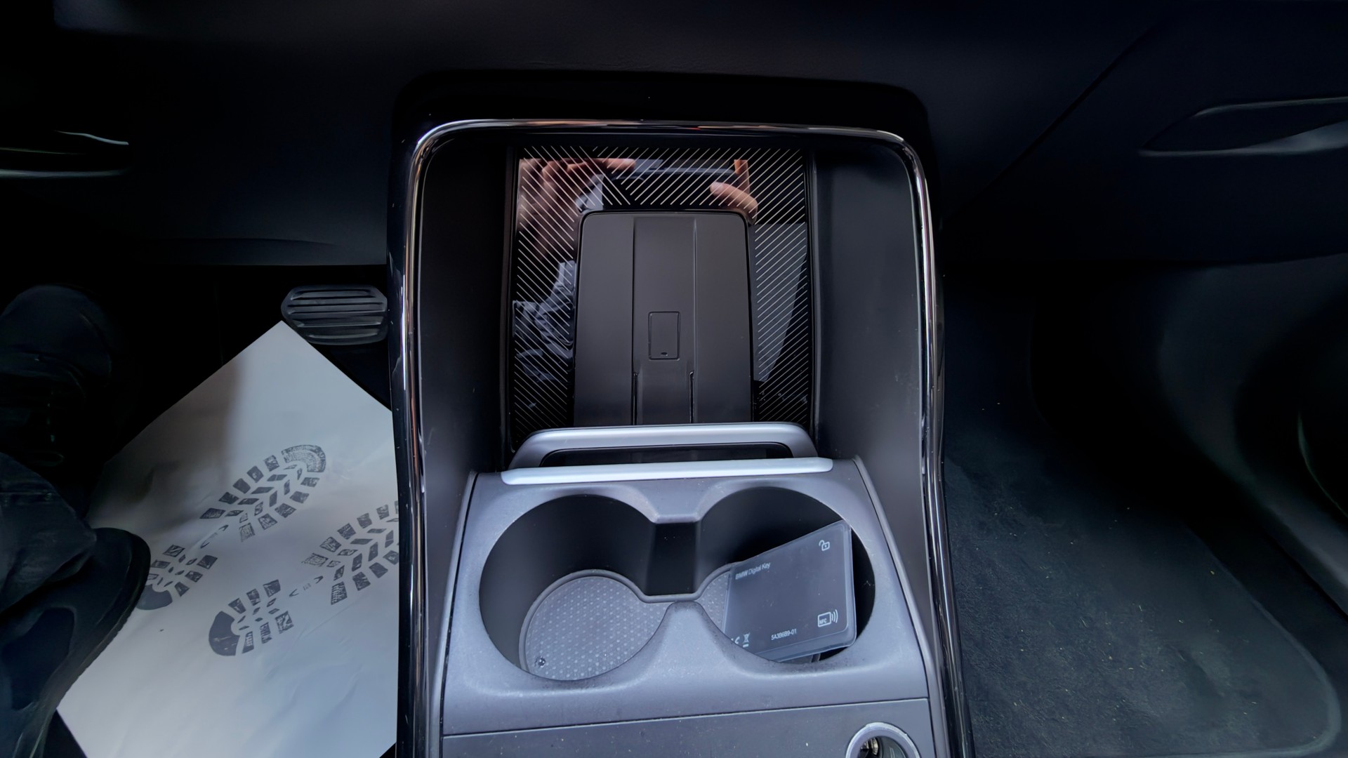 BMW X1 sDrive 18d-image-17
