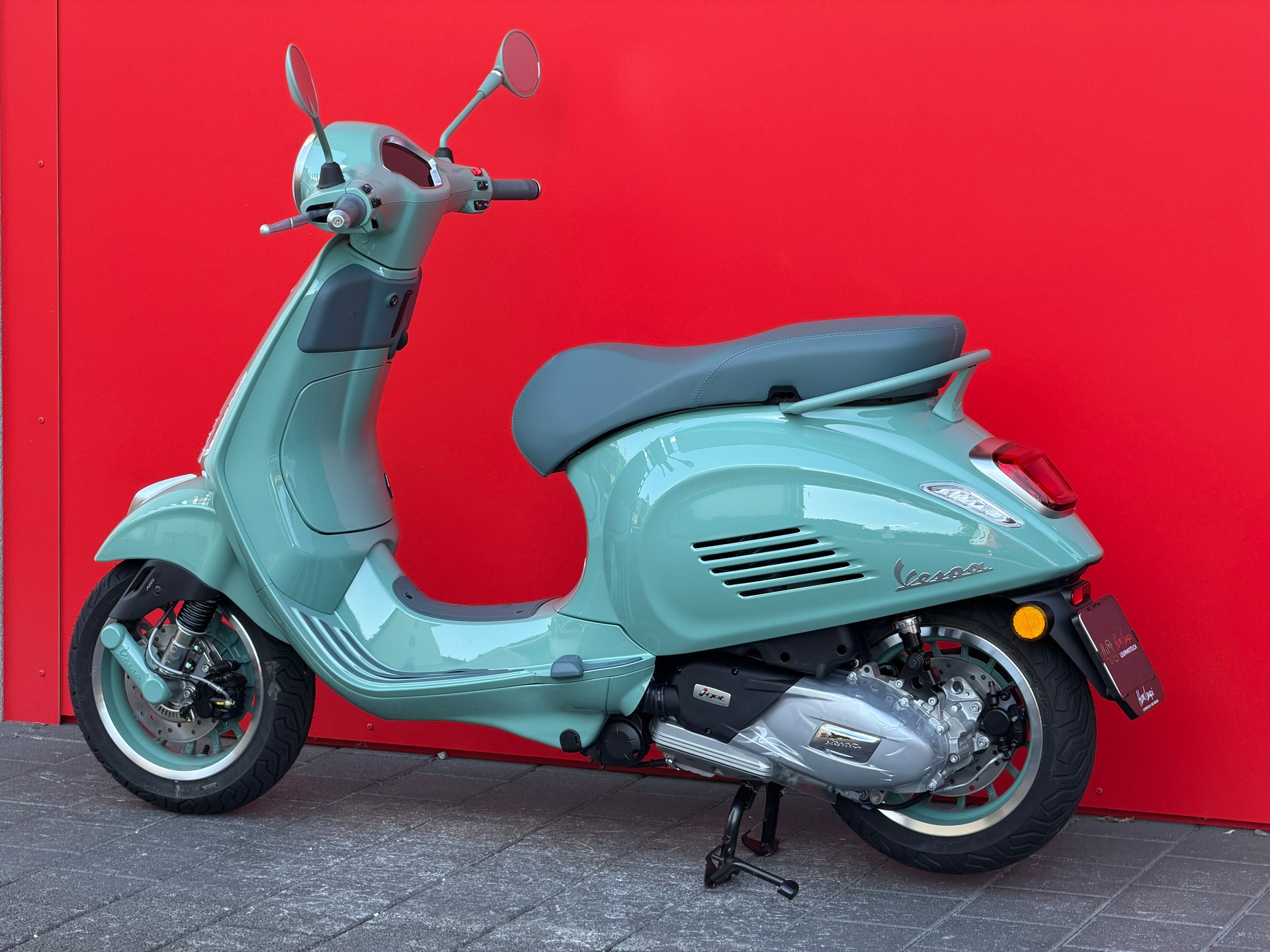 PIAGGIO Vespa 125 Primavera 80th Anniversary ABS-image-13