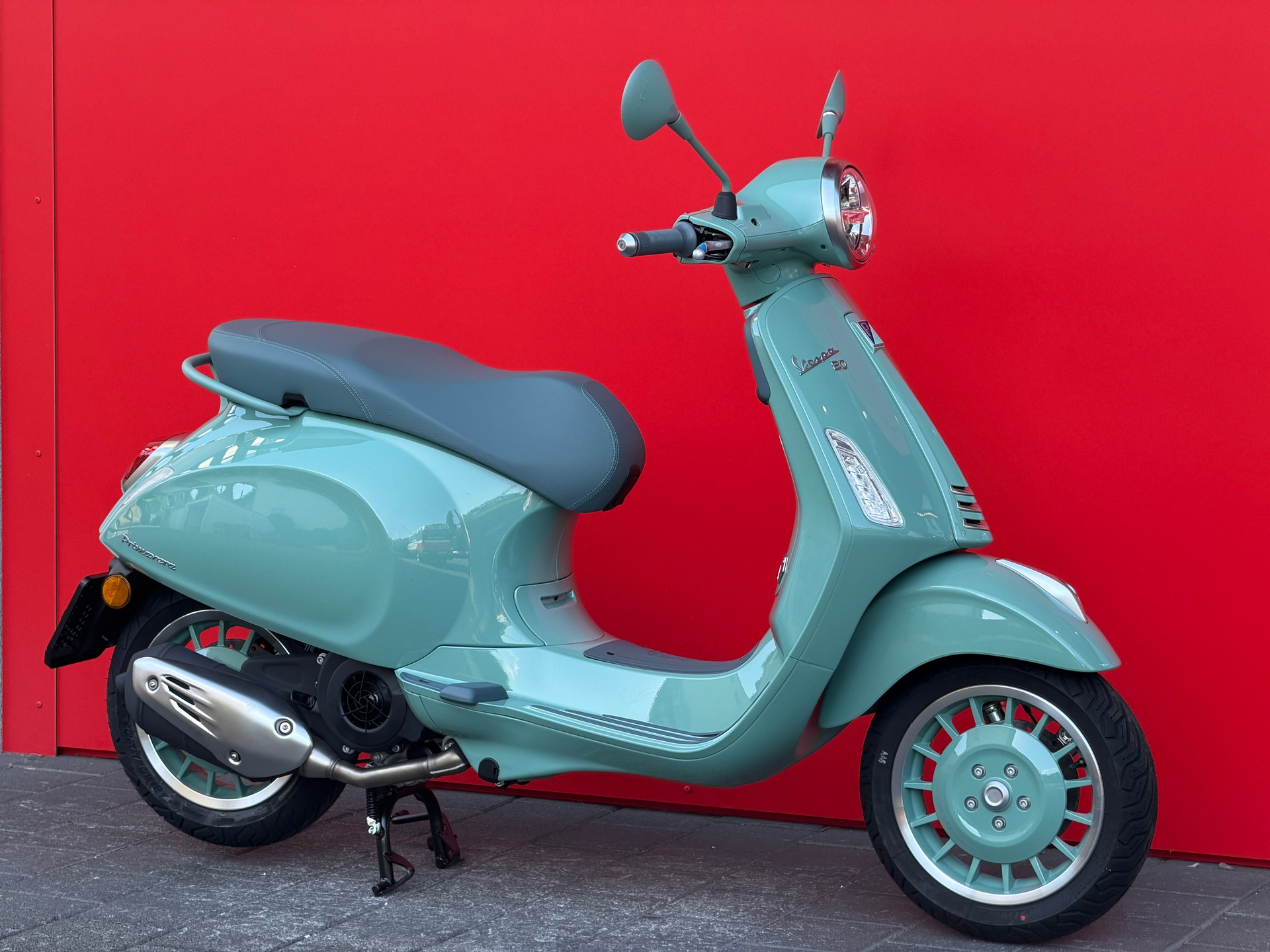 PIAGGIO Vespa 125 Primavera 80th Anniversary ABS-image-6