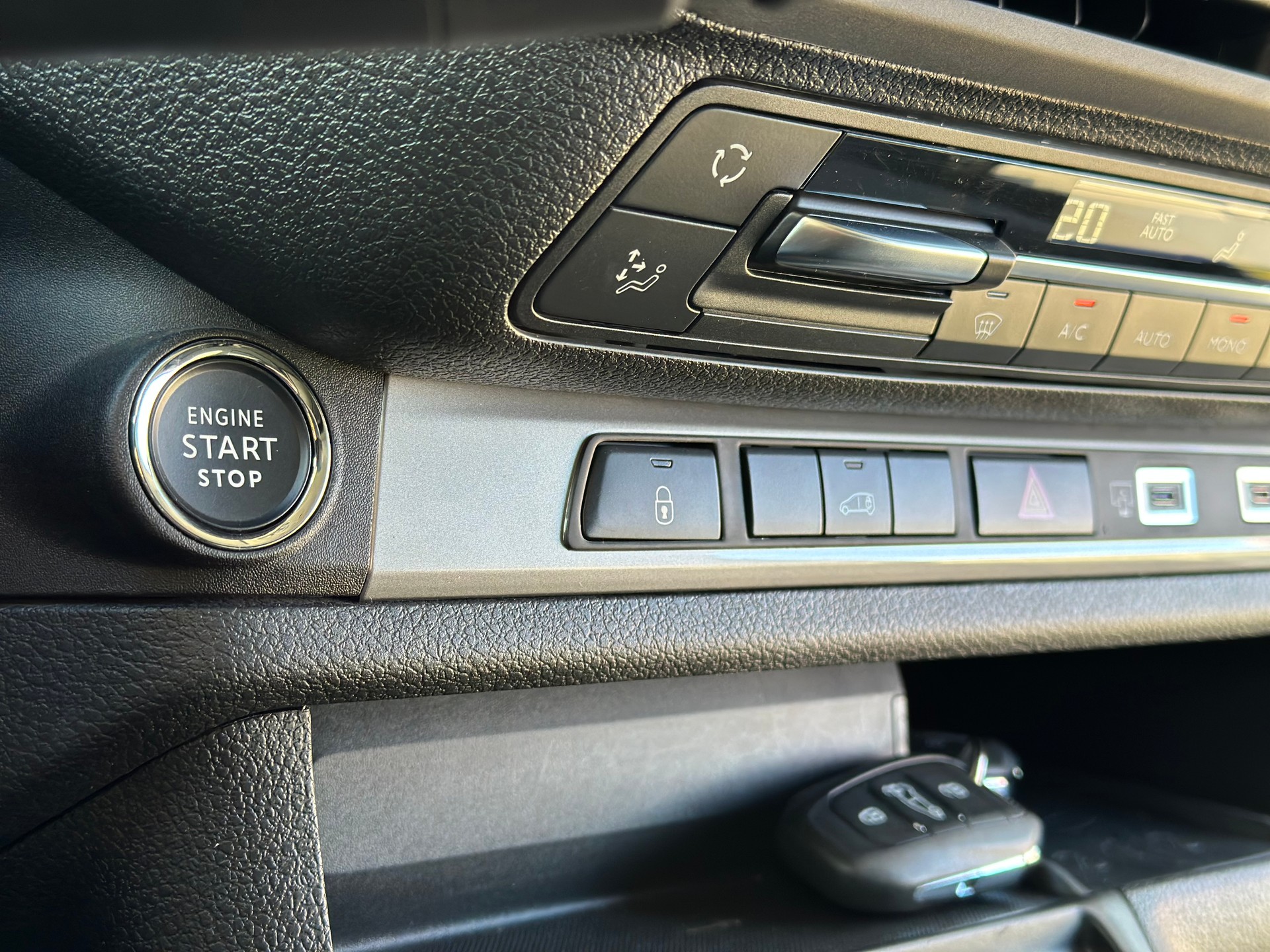FIAT Scudo 2.0 BlueHDi L3 EAT8-image-17
