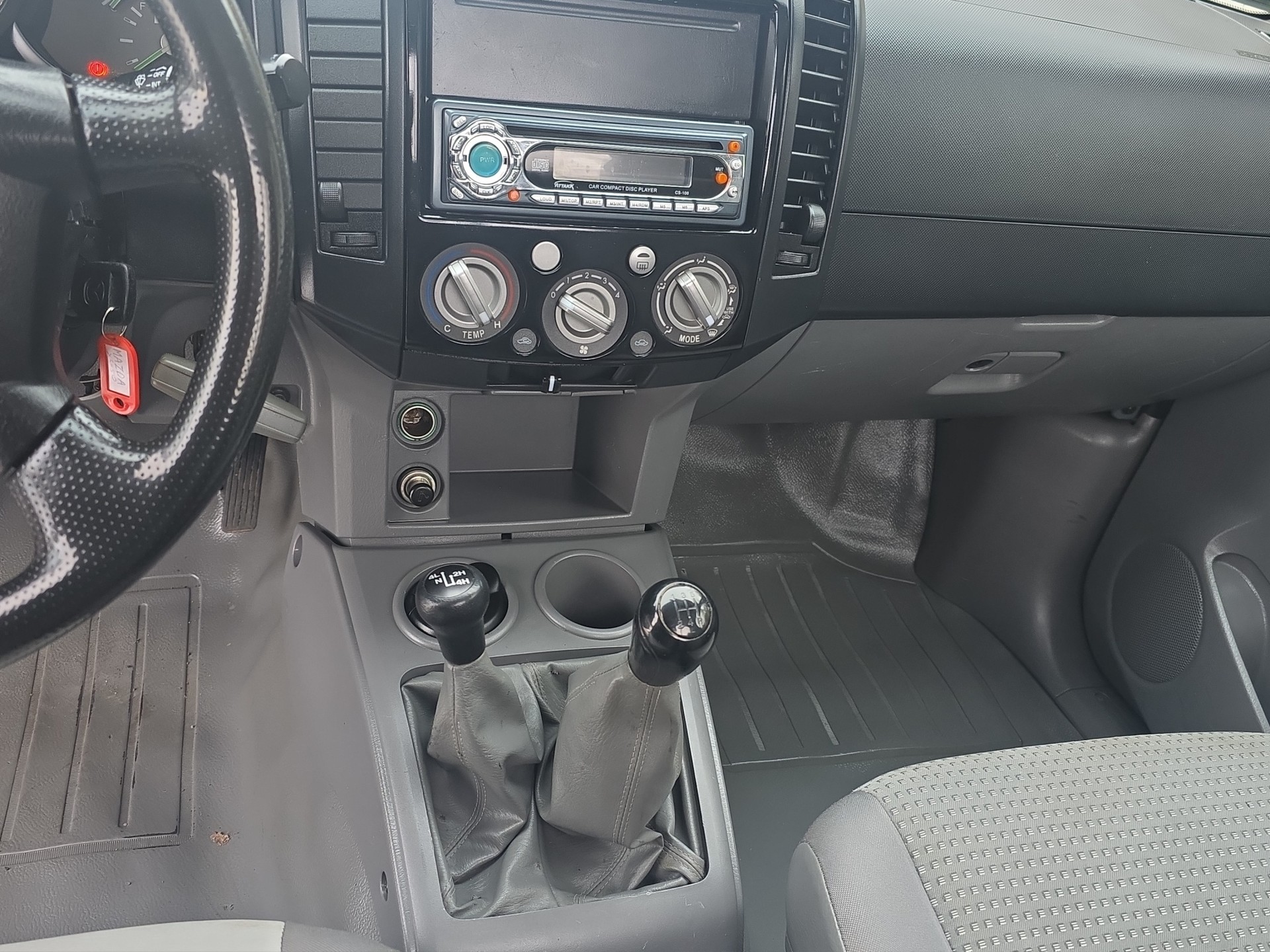 MAZDA BT-50 2.5 CD Storm 4x4-image-6