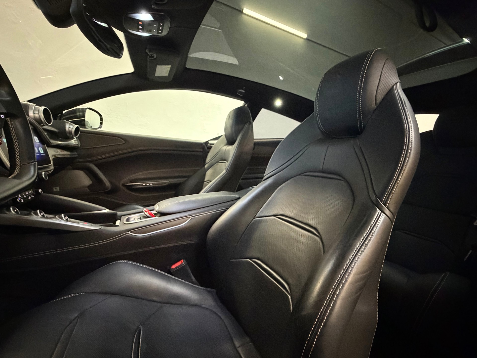 FERRARI GTC 4 Lusso-image-10