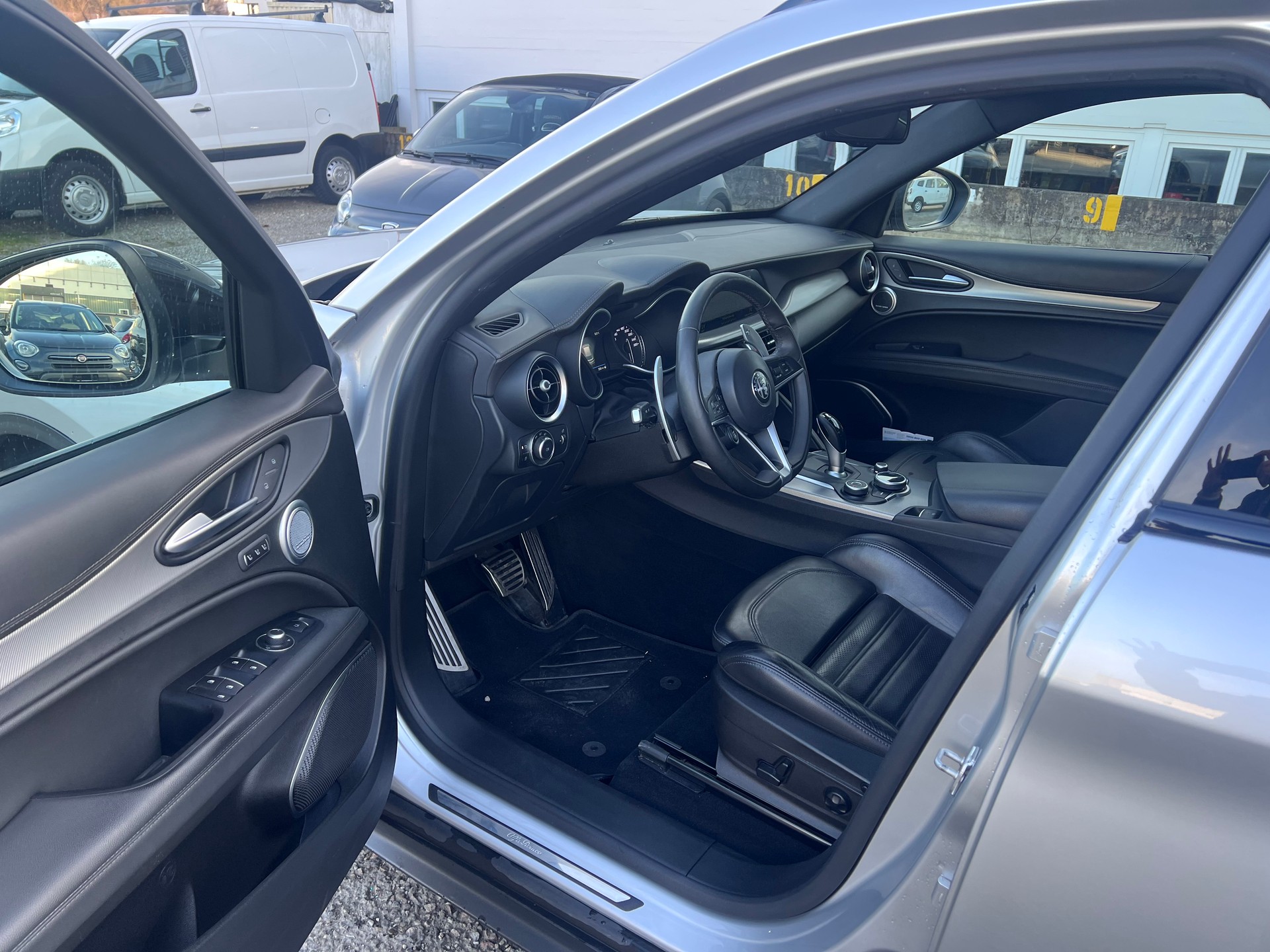 ALFA ROMEO Stelvio 2.0 Sport Q4 Automatic-image-11