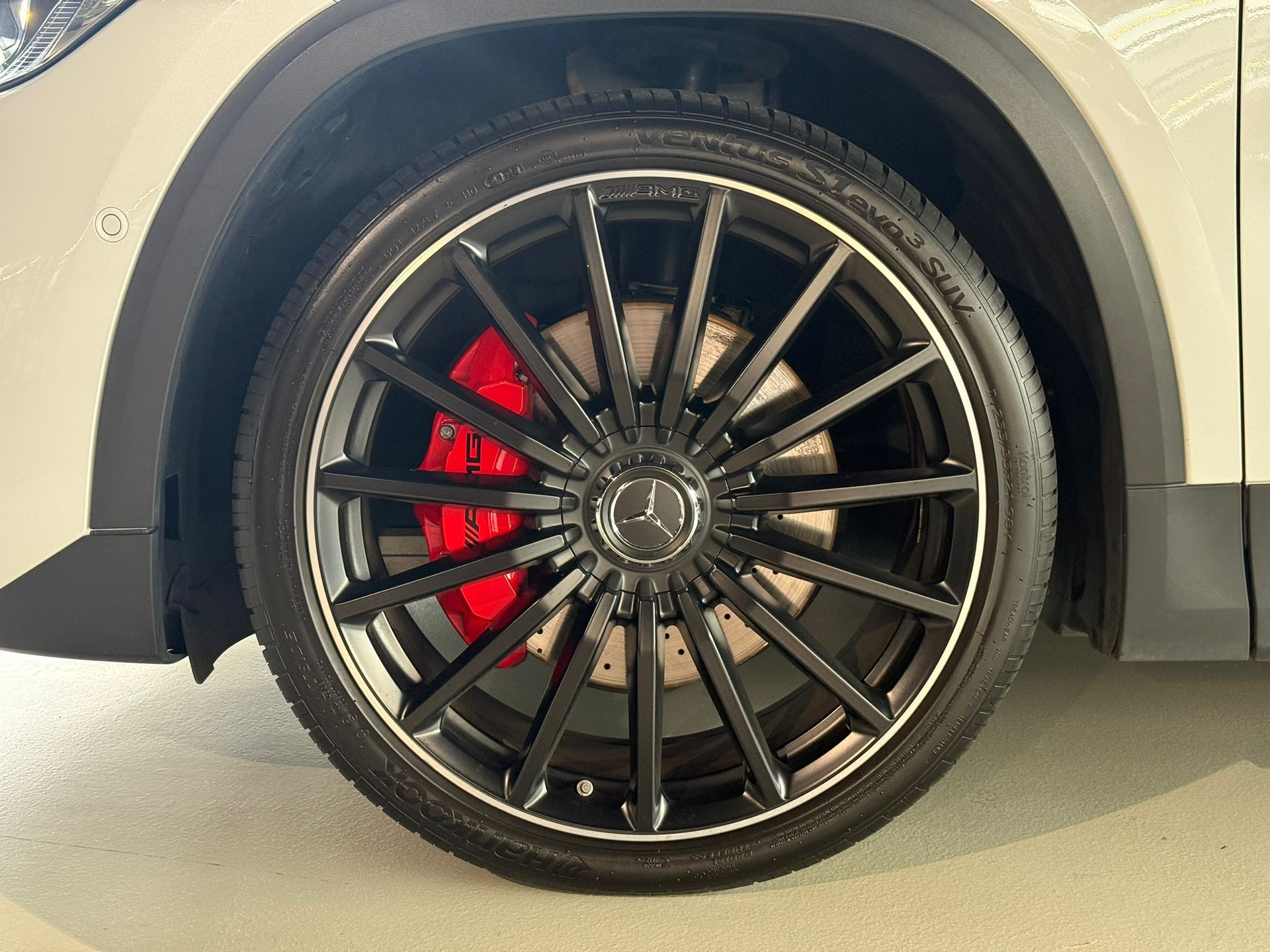 MERCEDES-BENZ GLA 35 AMG 4Matic 8G-Speedshift DCT-image-15