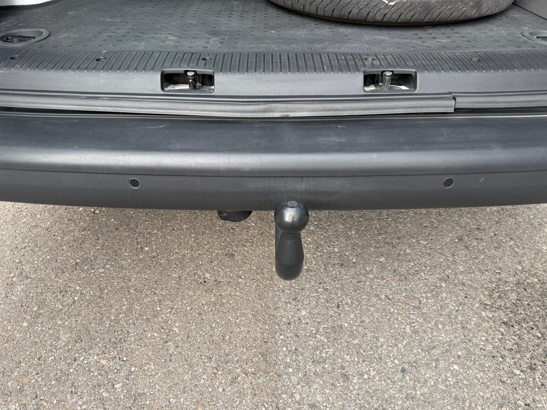 VW T6.1 2.0 TDI Entry-image-8