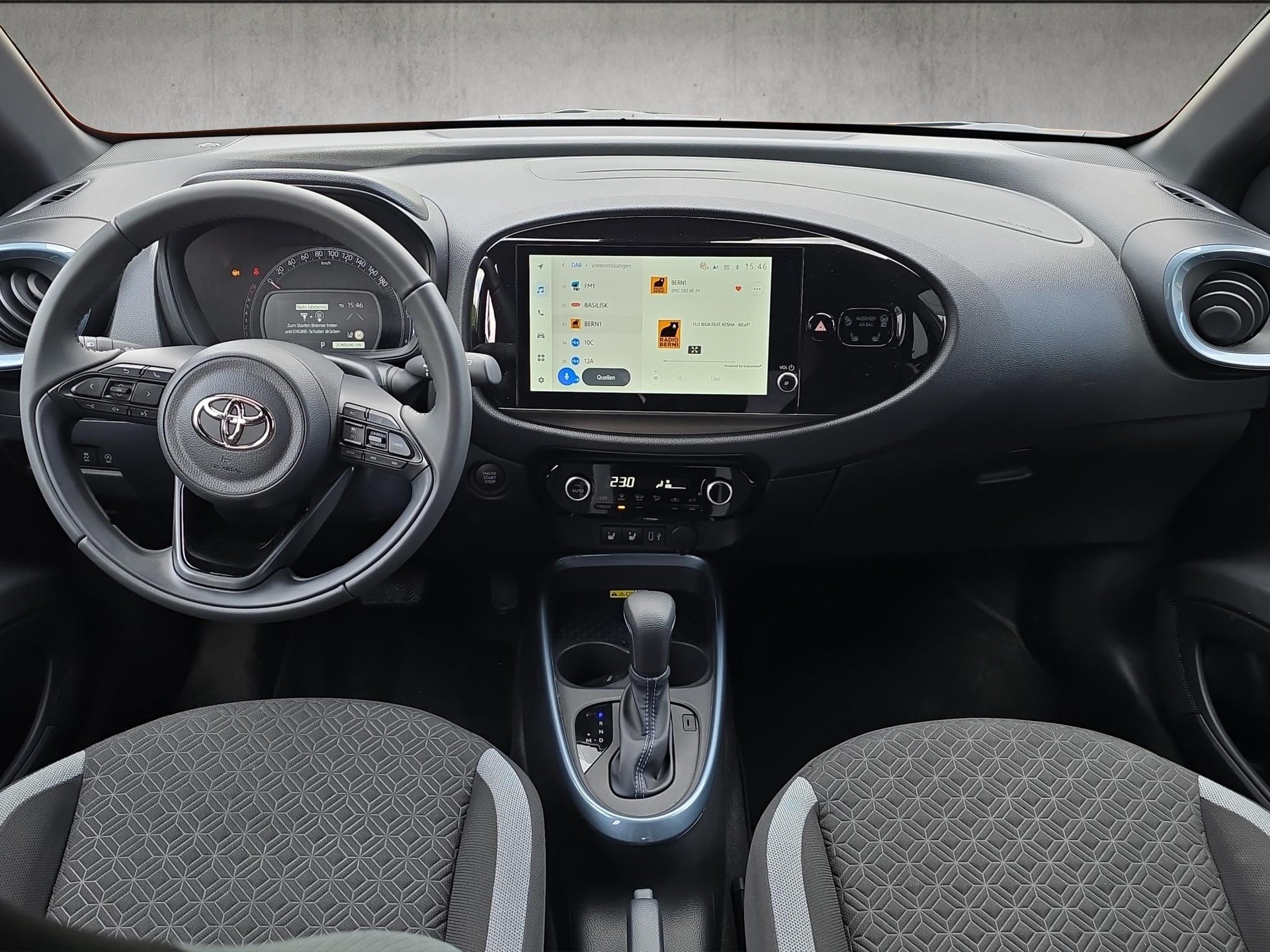 TOYOTA Aygo X 1.0 VVT-i Trend-image-10