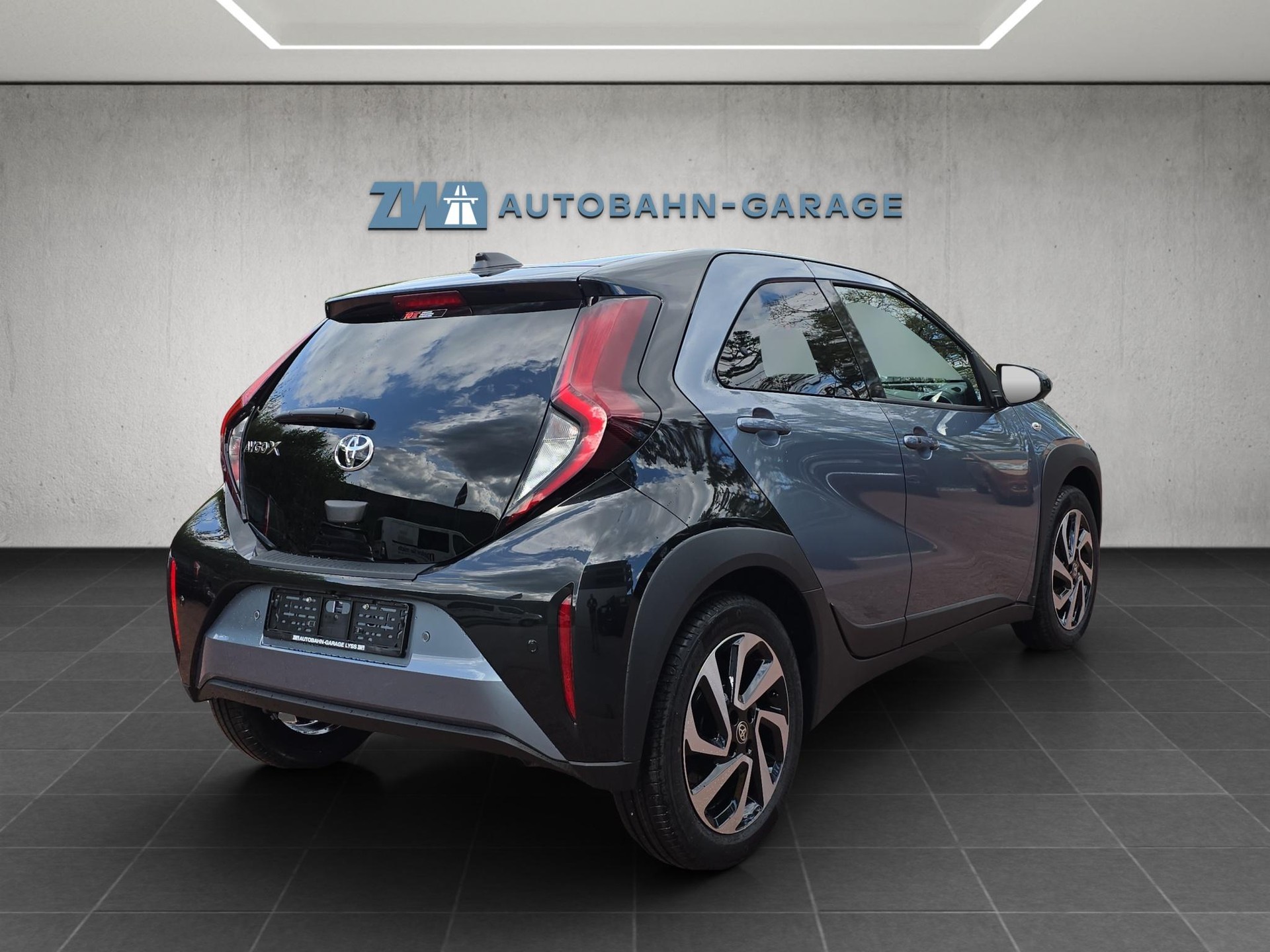TOYOTA Aygo X 1.0 VVT-i Trend-image-4