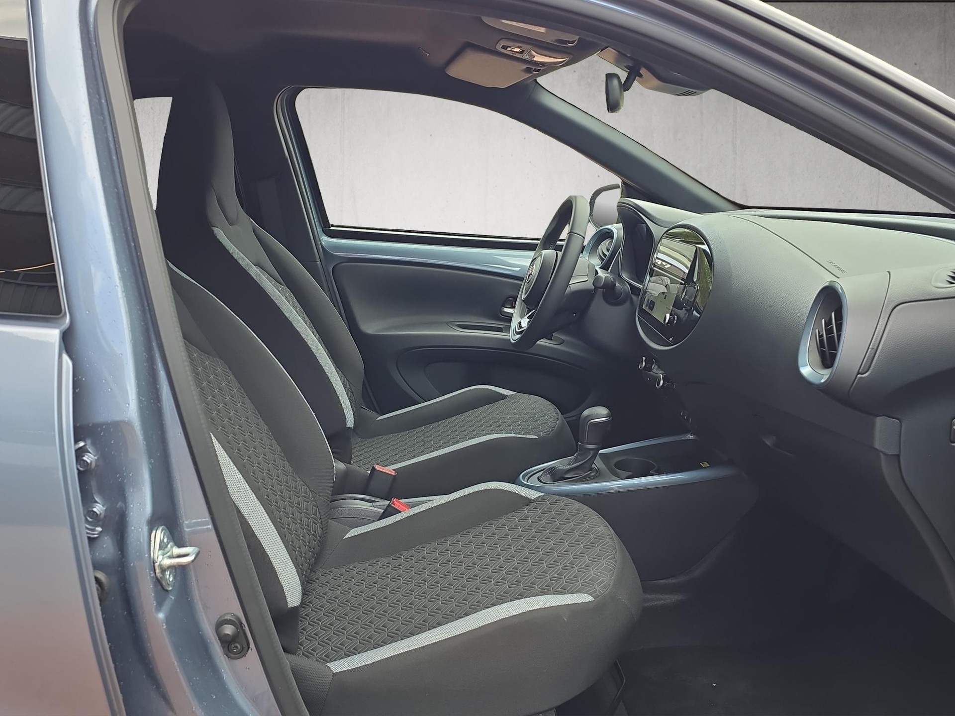 TOYOTA Aygo X 1.0 VVT-i Trend-image-13