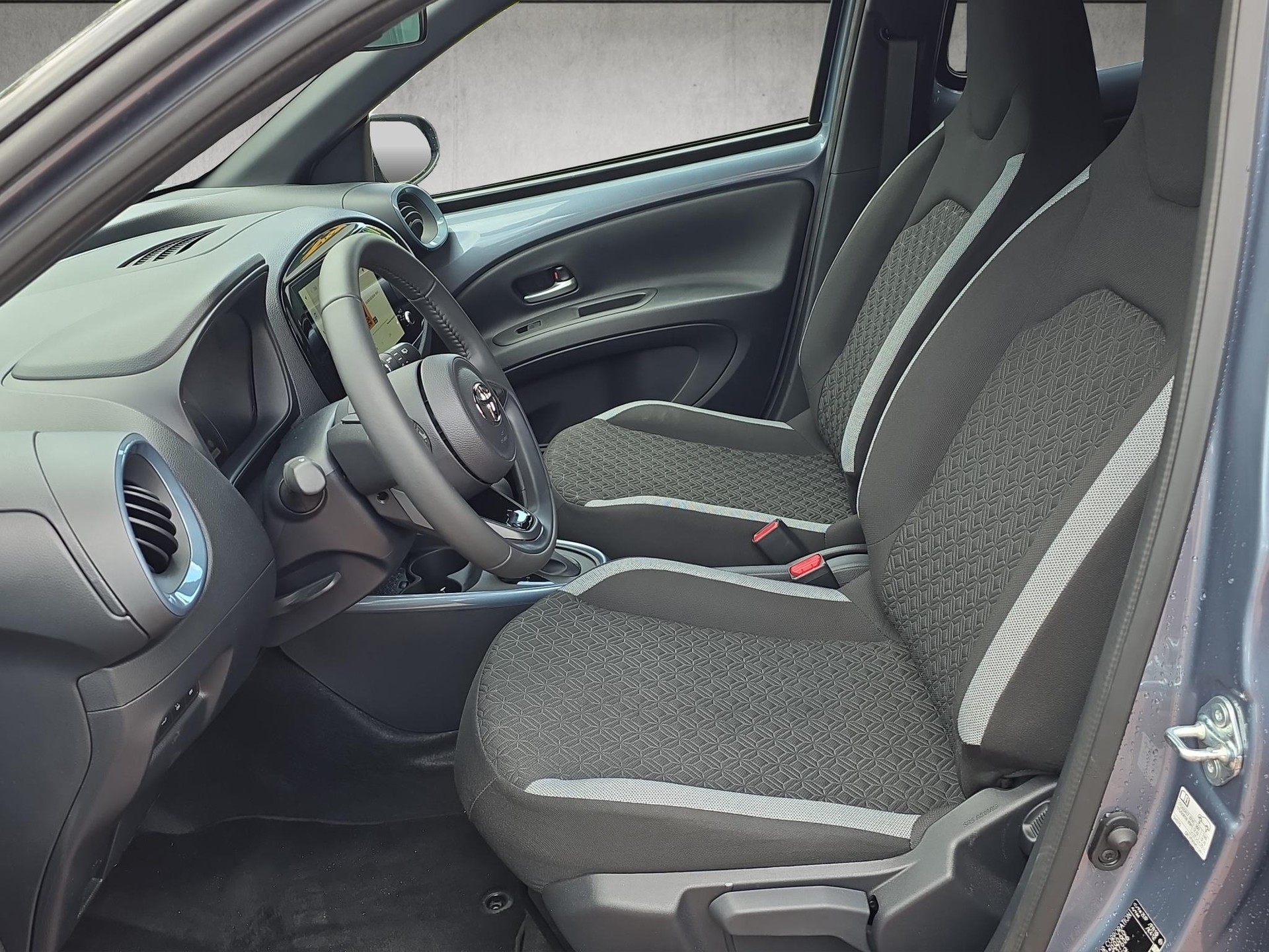 TOYOTA Aygo X 1.0 VVT-i Trend-image-8
