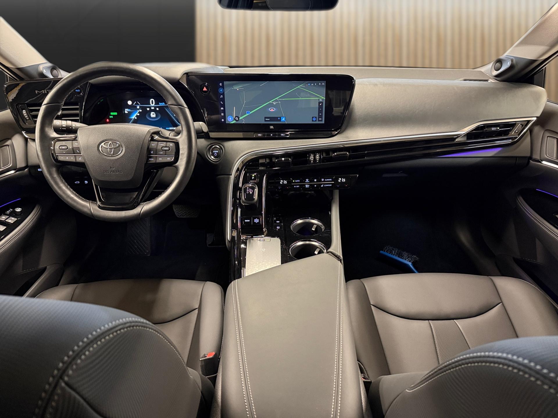 TOYOTA Mirai Fuel Cell Premium-image-13