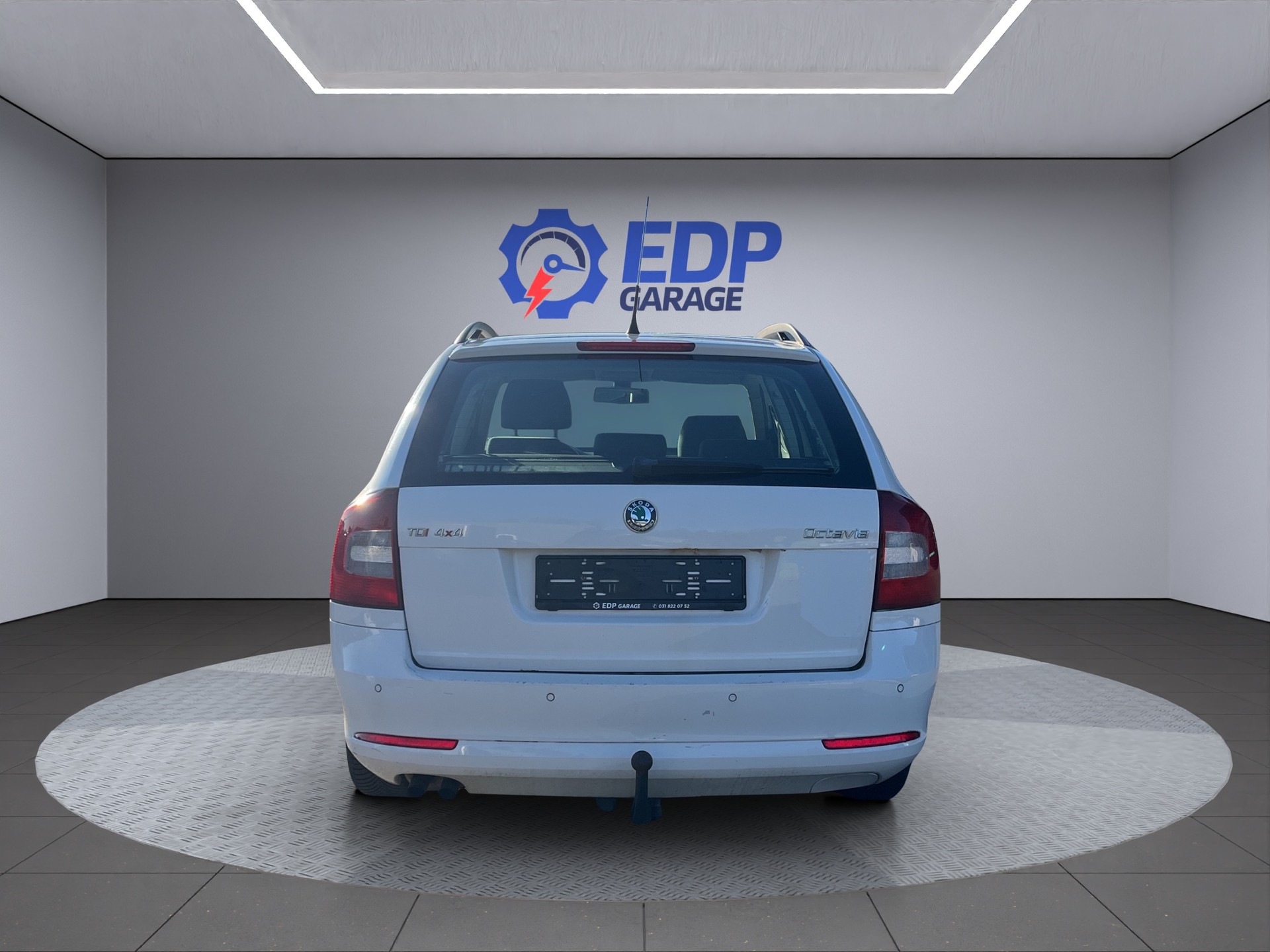 SKODA Octavia Combi 2.0 TDI Ambition 4x4 DSG-image-6
