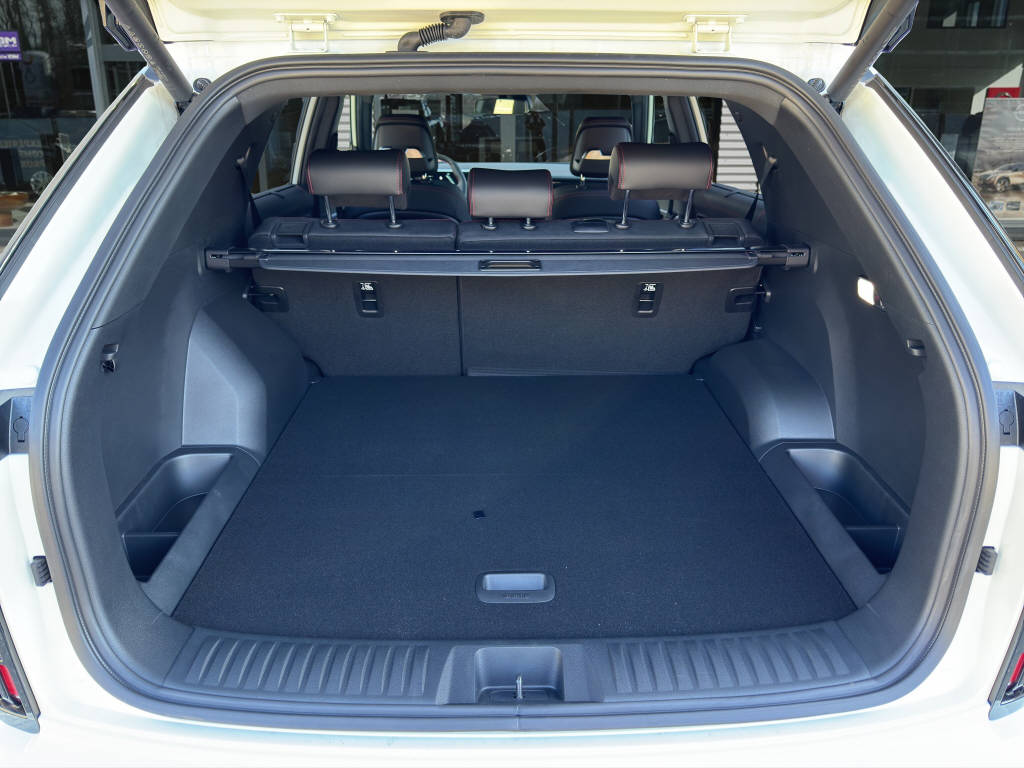 KGM-SsangYong Actyon 1.5 T-Gdi First Edition 4WD-image-16