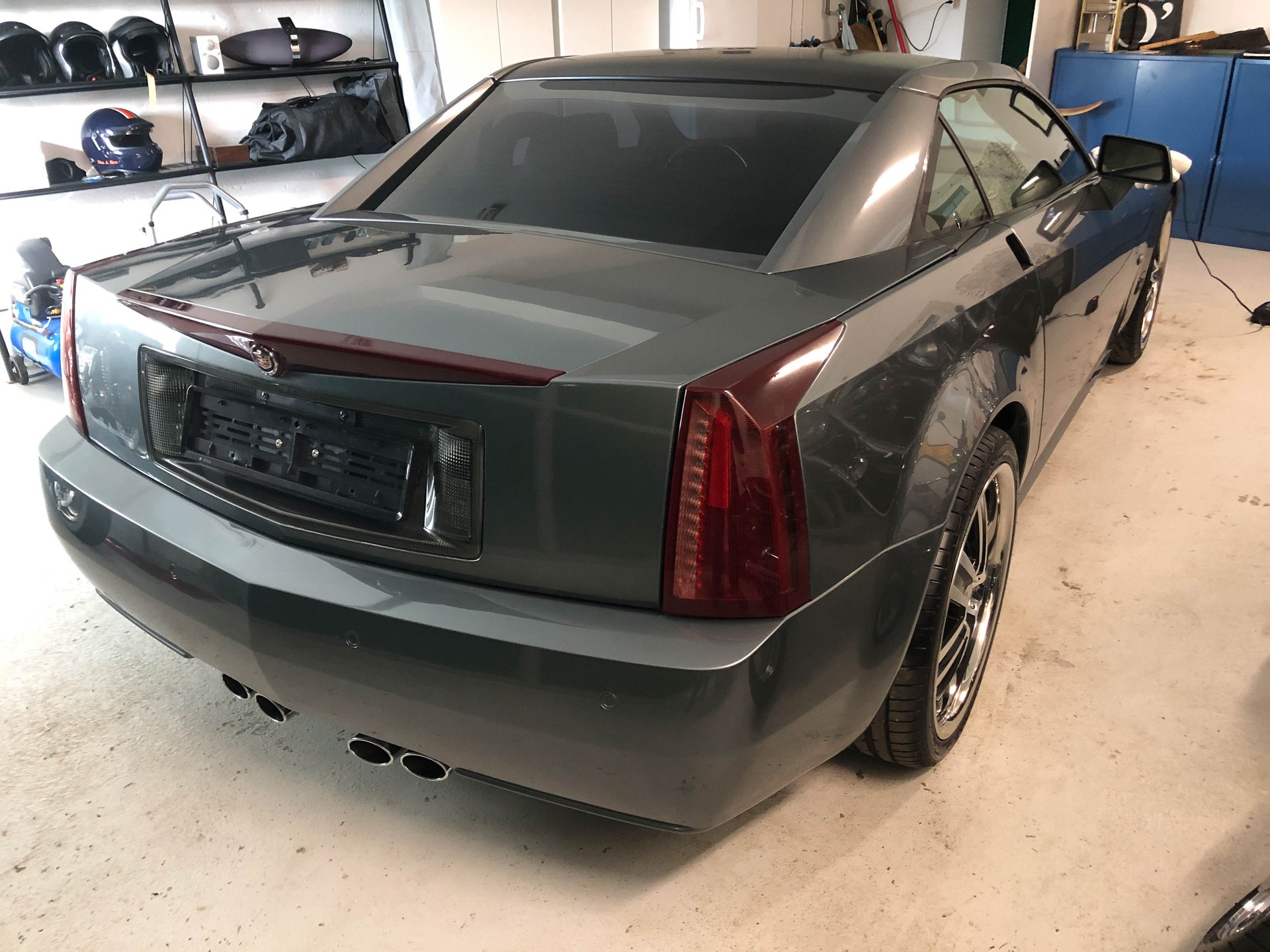 CADILLAC XLR 4.6 32V-image-16