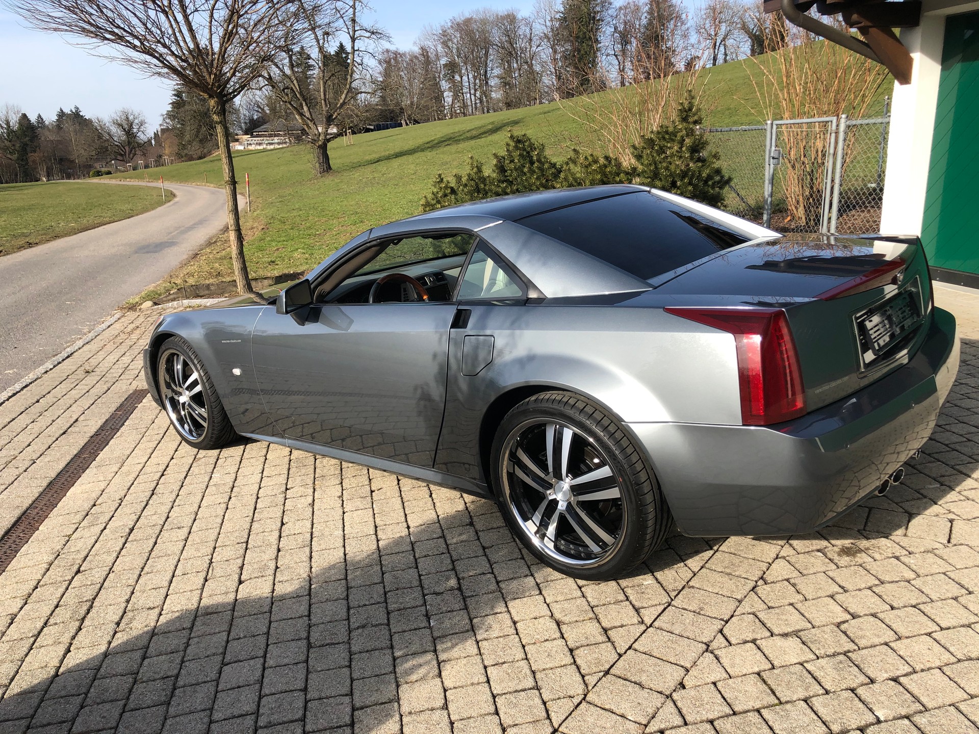 CADILLAC XLR 4.6 32V-image-14