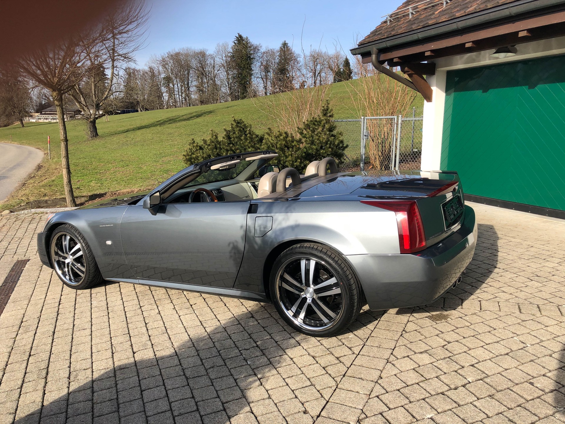 CADILLAC XLR 4.6 32V-image-13