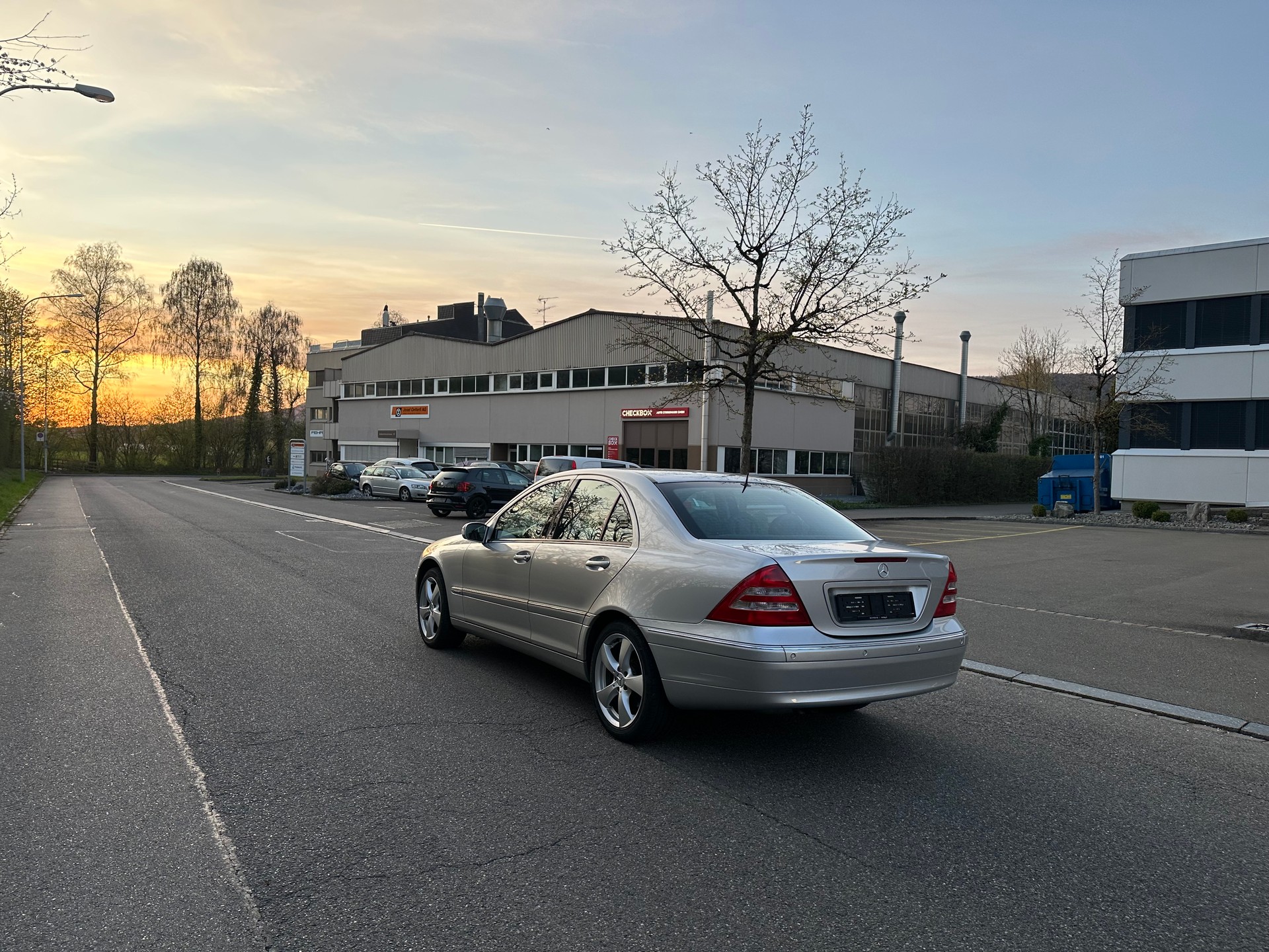 MERCEDES-BENZ C 240 Elégance 4Matic Automatic-image-4