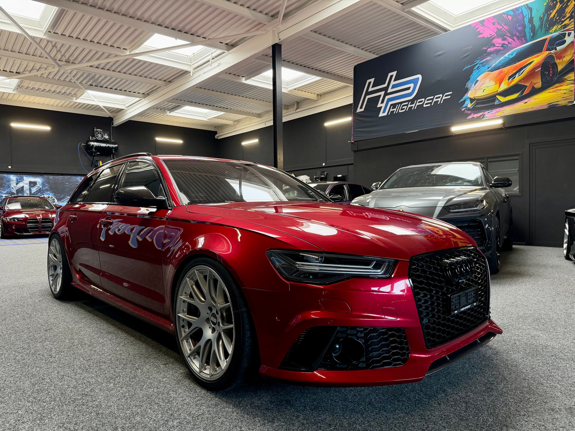 AUDI RS6 Avant 4.0 TFSI V8 performance quattro-showroom-element-2