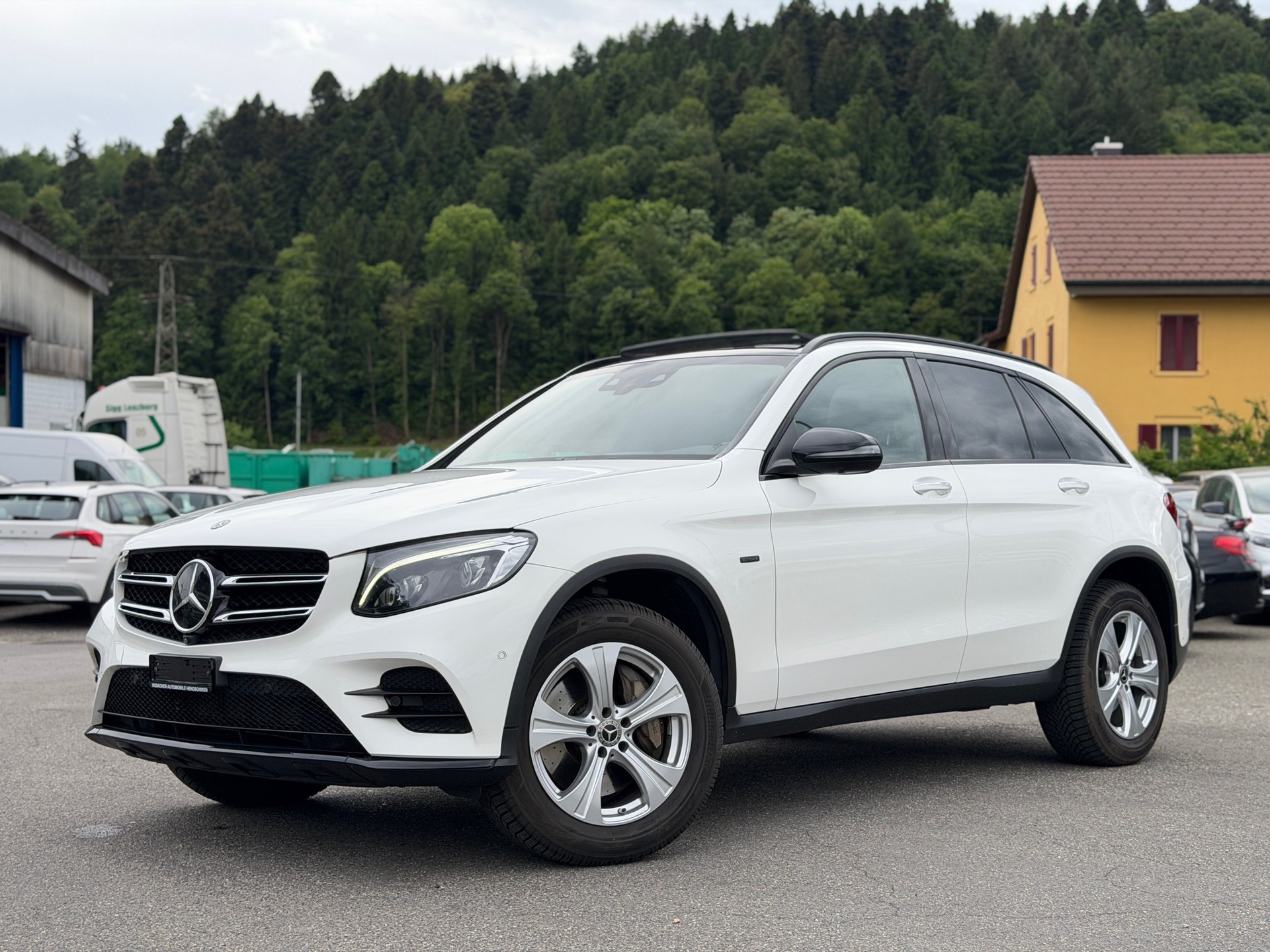 MERCEDES-BENZ GLC 350 e AMG Line 4Matic 7G-Tronic