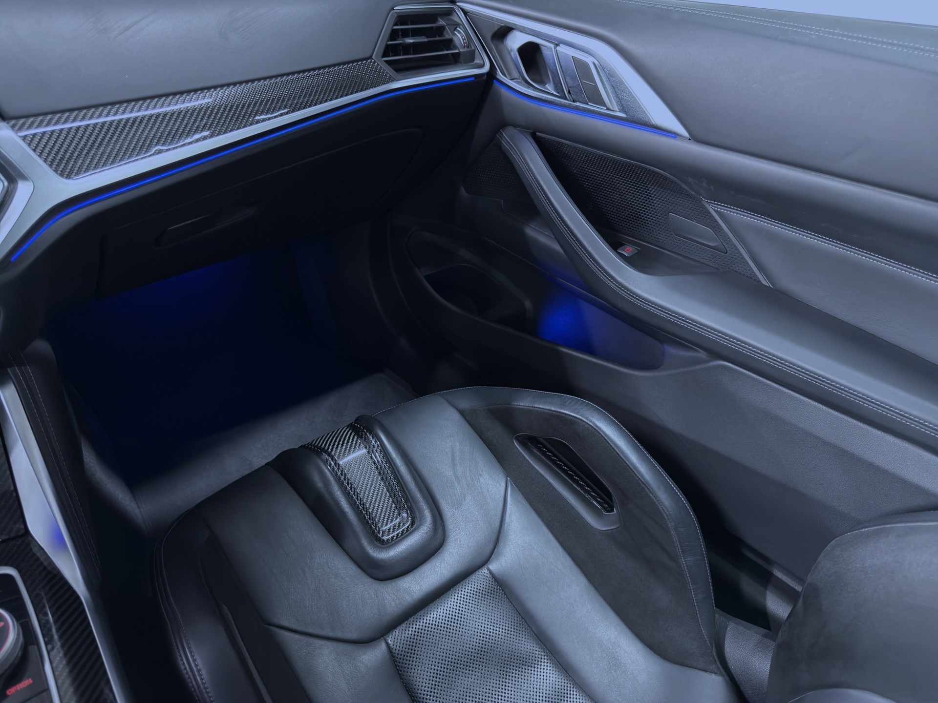 BMW M4 Coupé Competition M xDrive-image-23