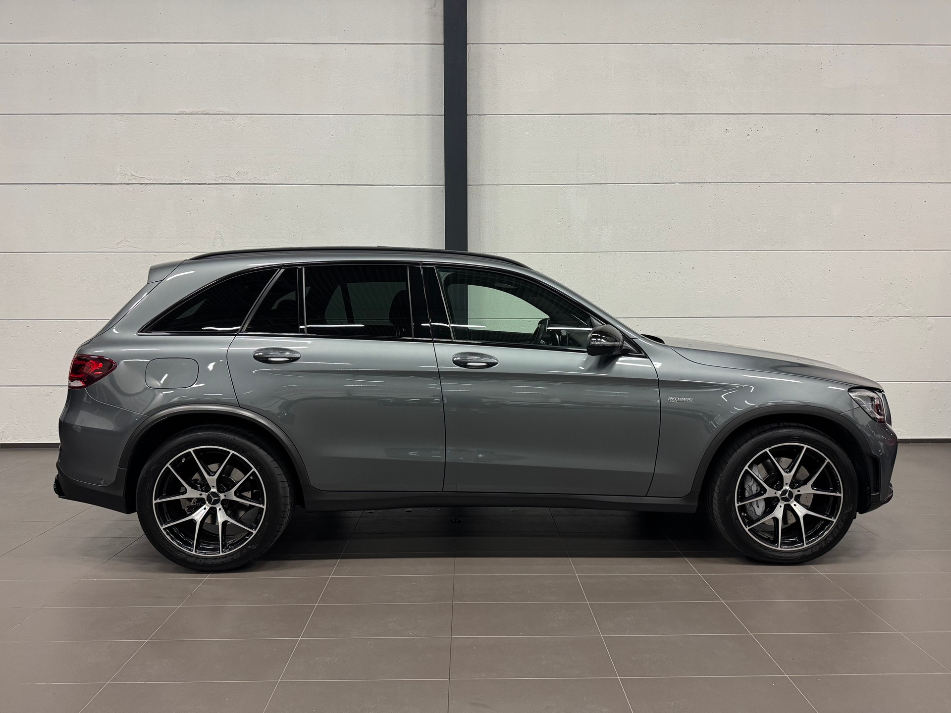 MERCEDES-BENZ GLC 43 AMG 4Matic 9G-Tronic-image-8