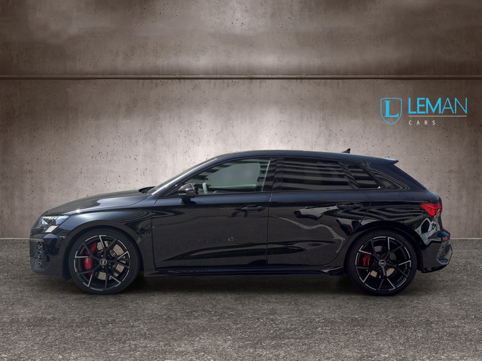 AUDI RS3 Sportback 2.5 TSI quattro S-tronic-image-7