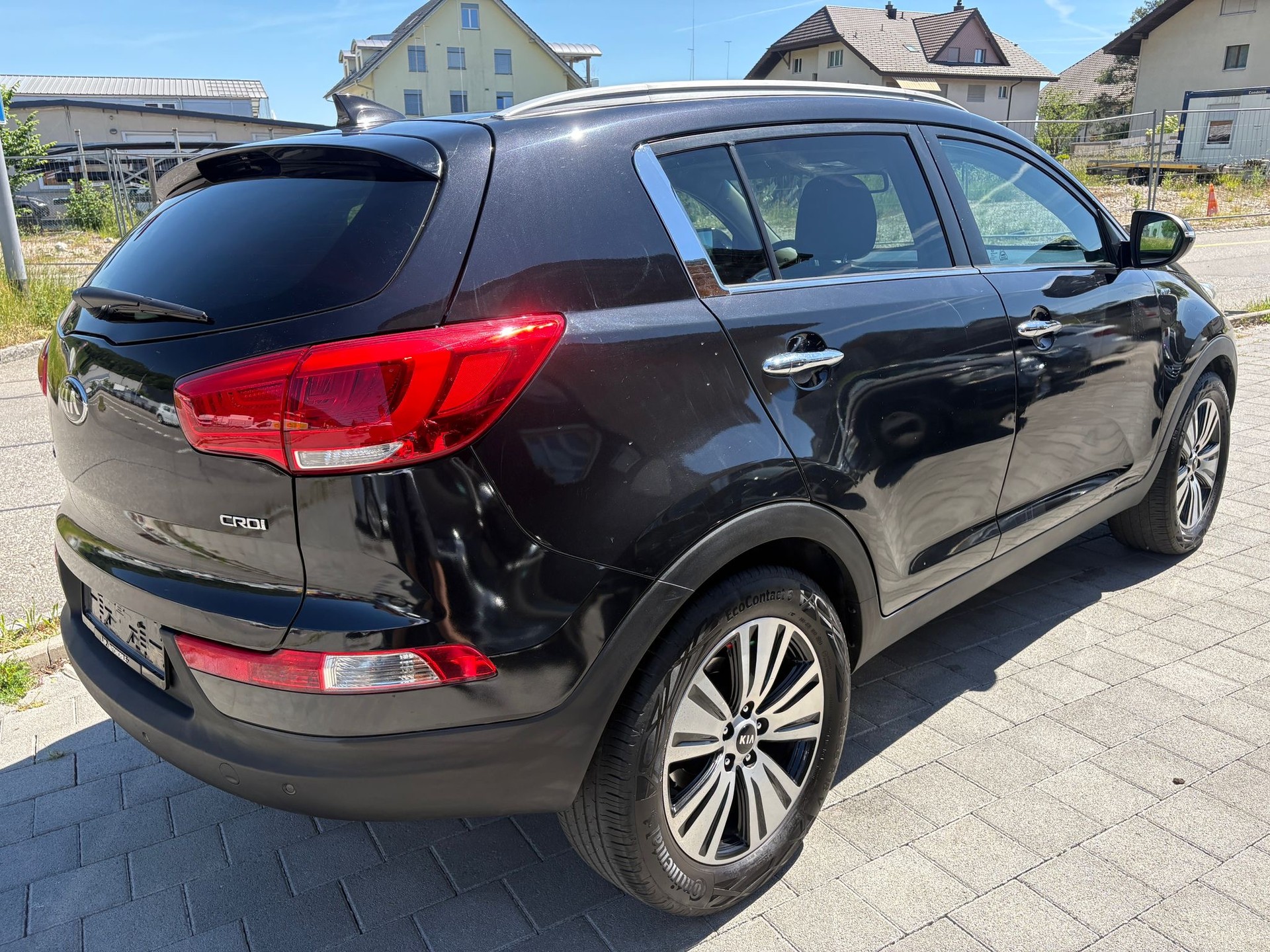KIA Sportage 2.0 CRDi Trend 4WD Automatic,Frisch ab Mfk.12 mon.Garantie-image-3