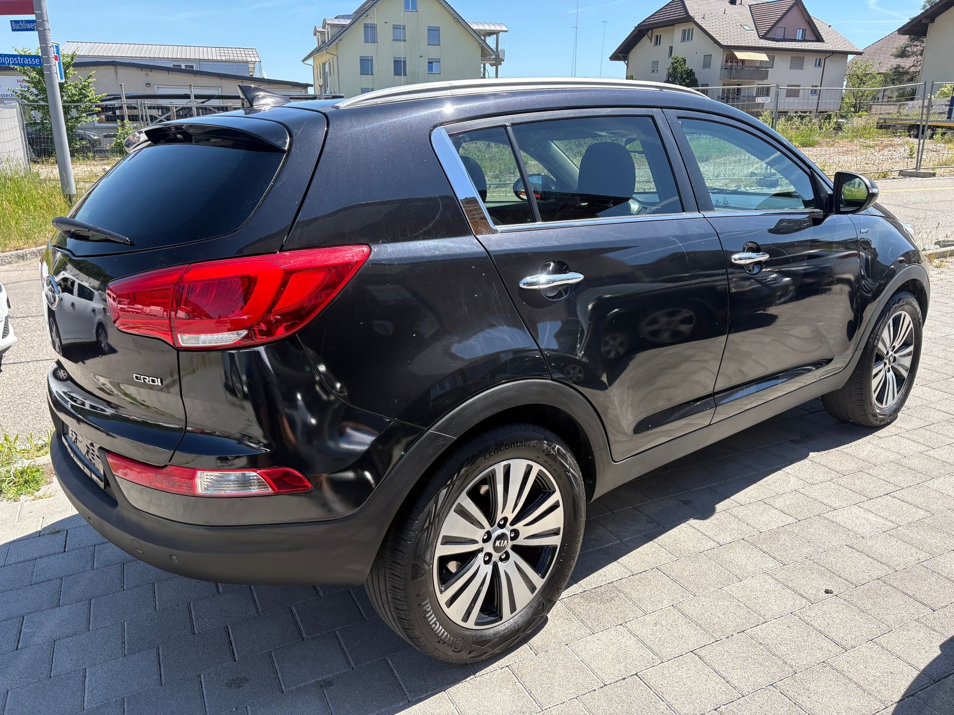 KIA Sportage 2.0 CRDi Trend 4WD Automatic,Frisch ab Mfk.12 mon.Garantie-image-4