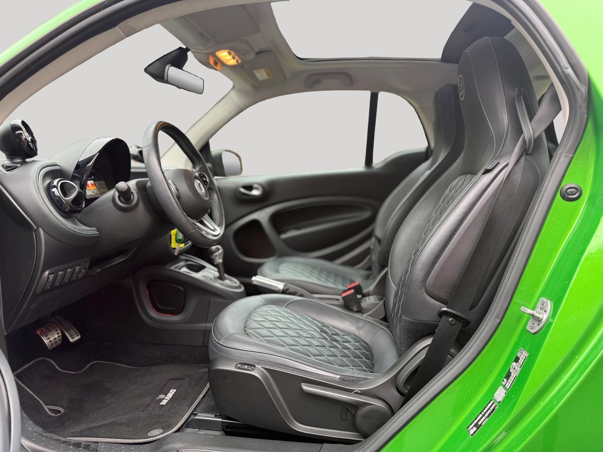 SMART FORTWO BRABUS STYLE TAILOR MADE-image-10