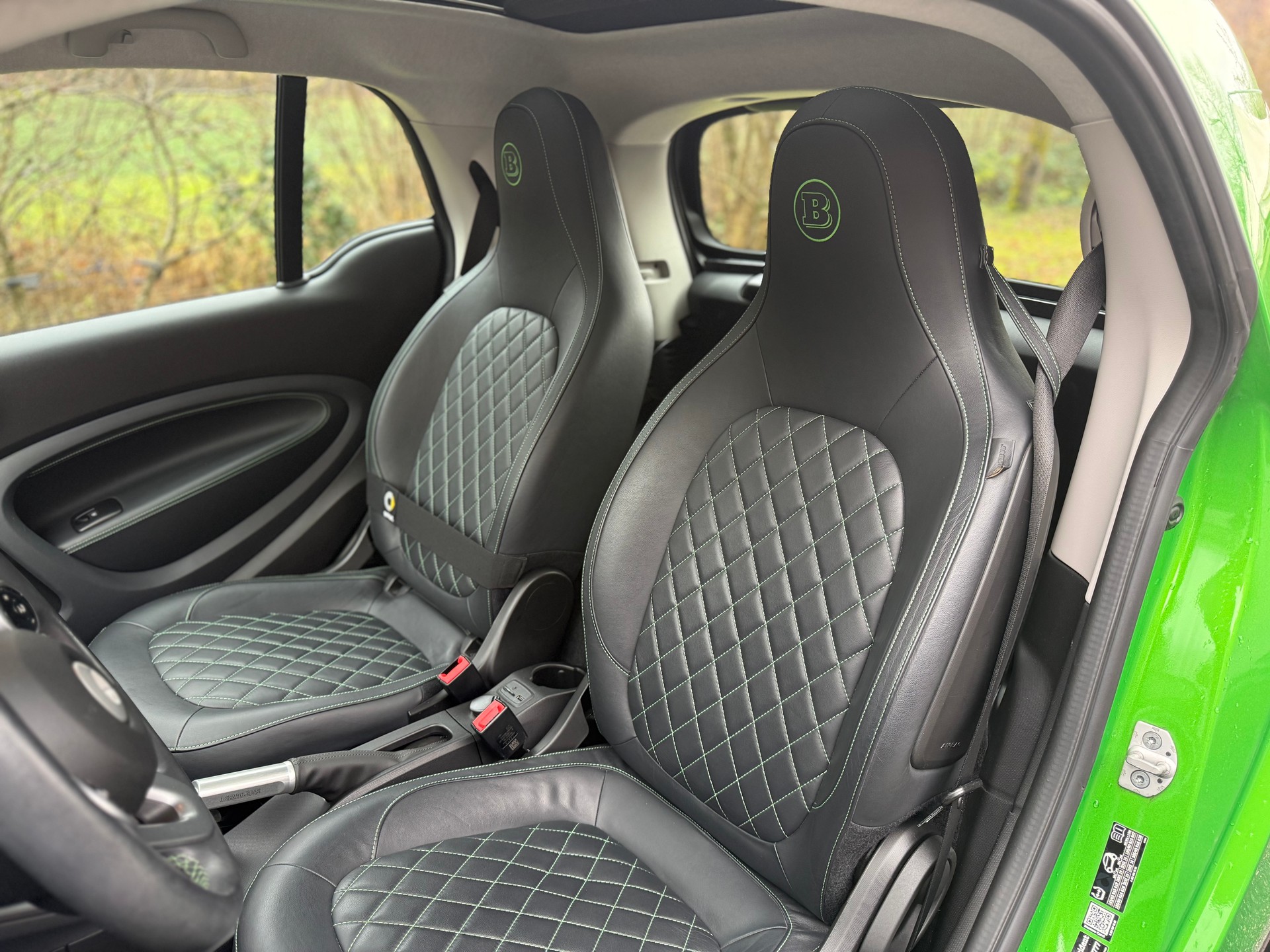 SMART FORTWO BRABUS STYLE TAILOR MADE-image-10