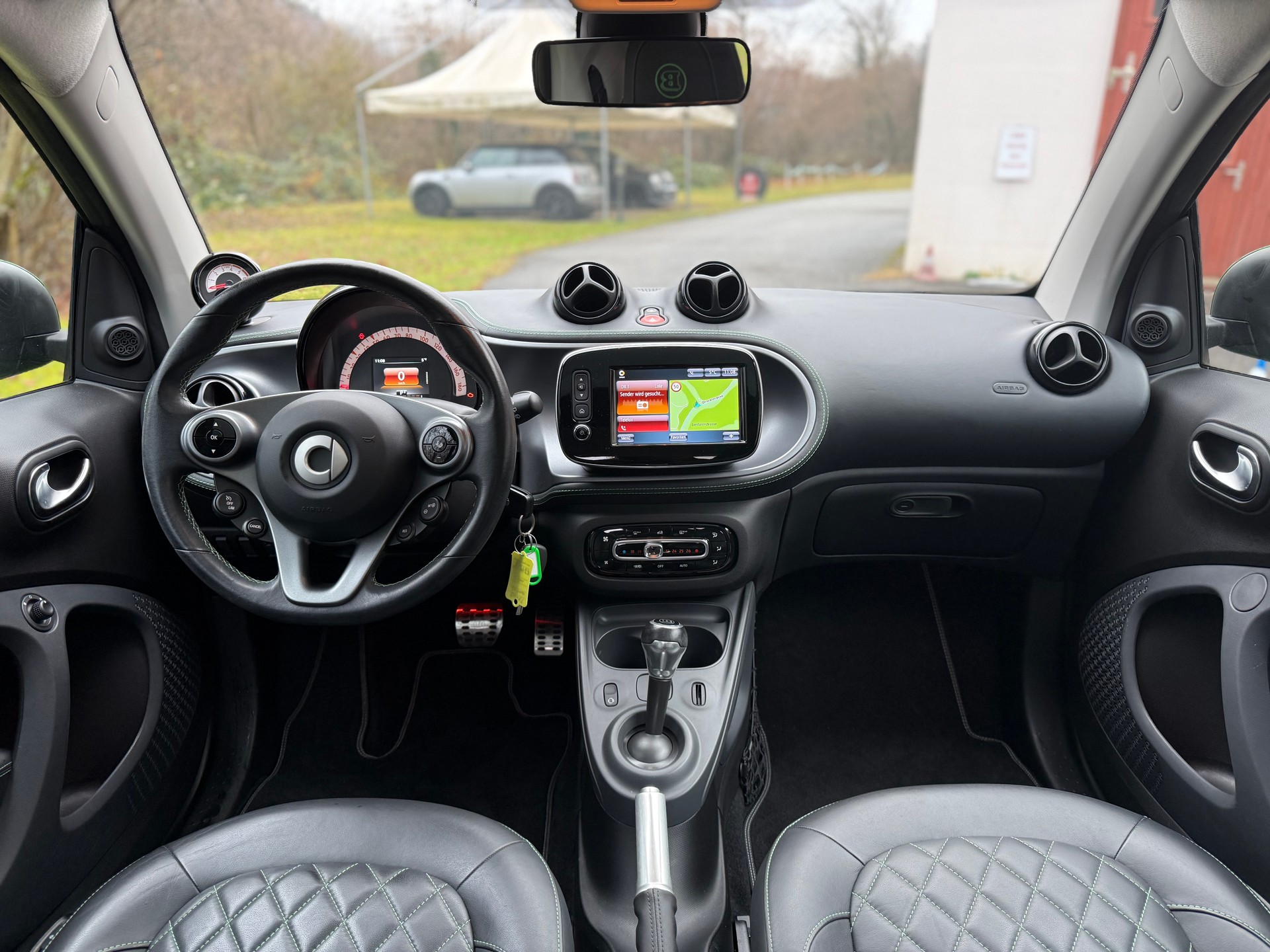 SMART FORTWO BRABUS STYLE TAILOR MADE-image-7