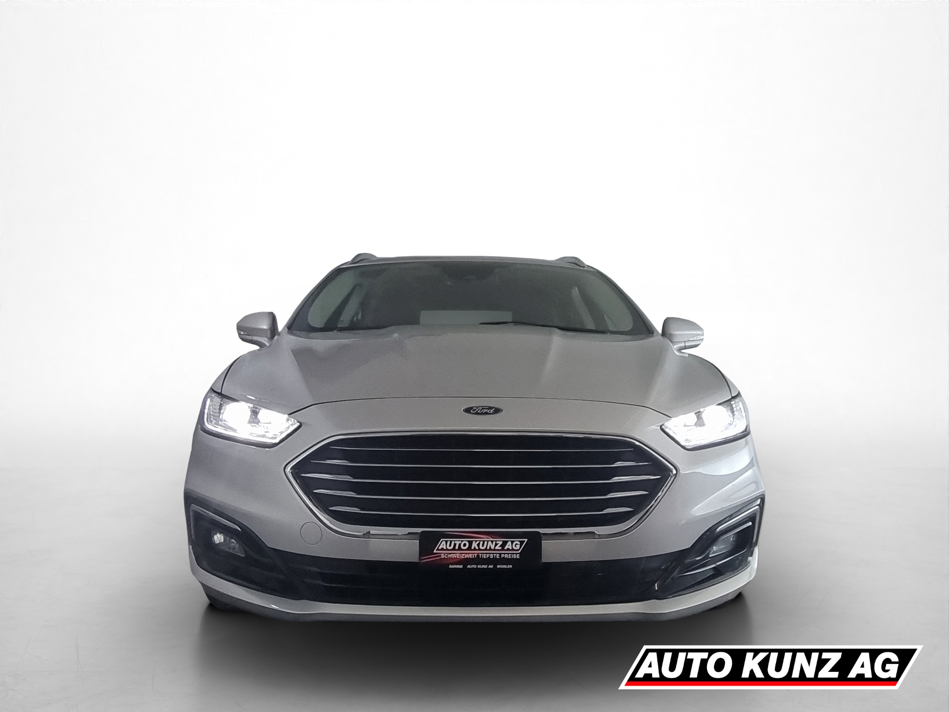 FORD Mondeo 2.0 HEV 187 Titanium-showroom-element-1