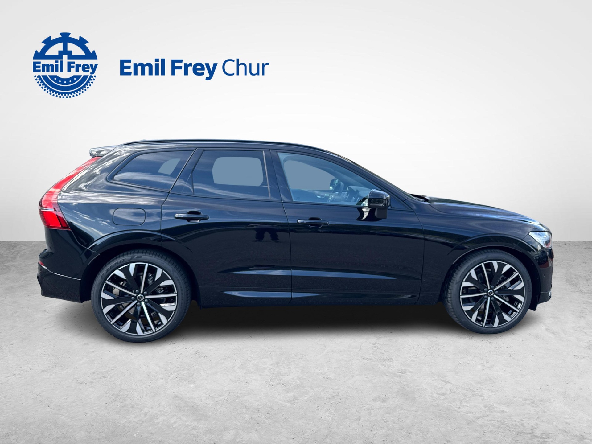VOLVO XC60 2.0 T8 TE Ultra Dark eAWD-image-5