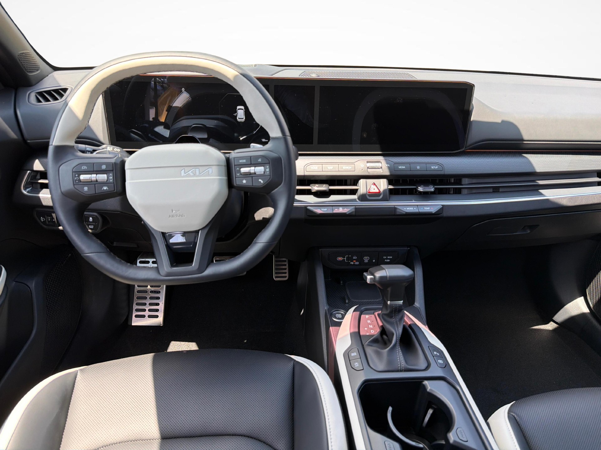 KIA K4 SW 1.6 T-GDi GT-Line-image-8