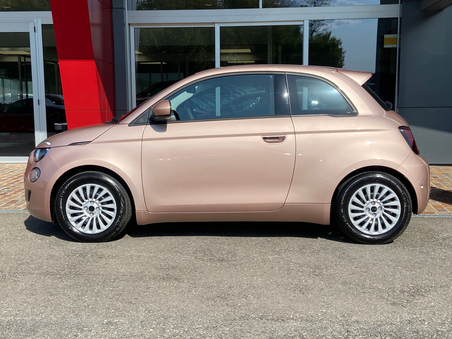 FIAT 500 electric 42kWh Vita-image-14