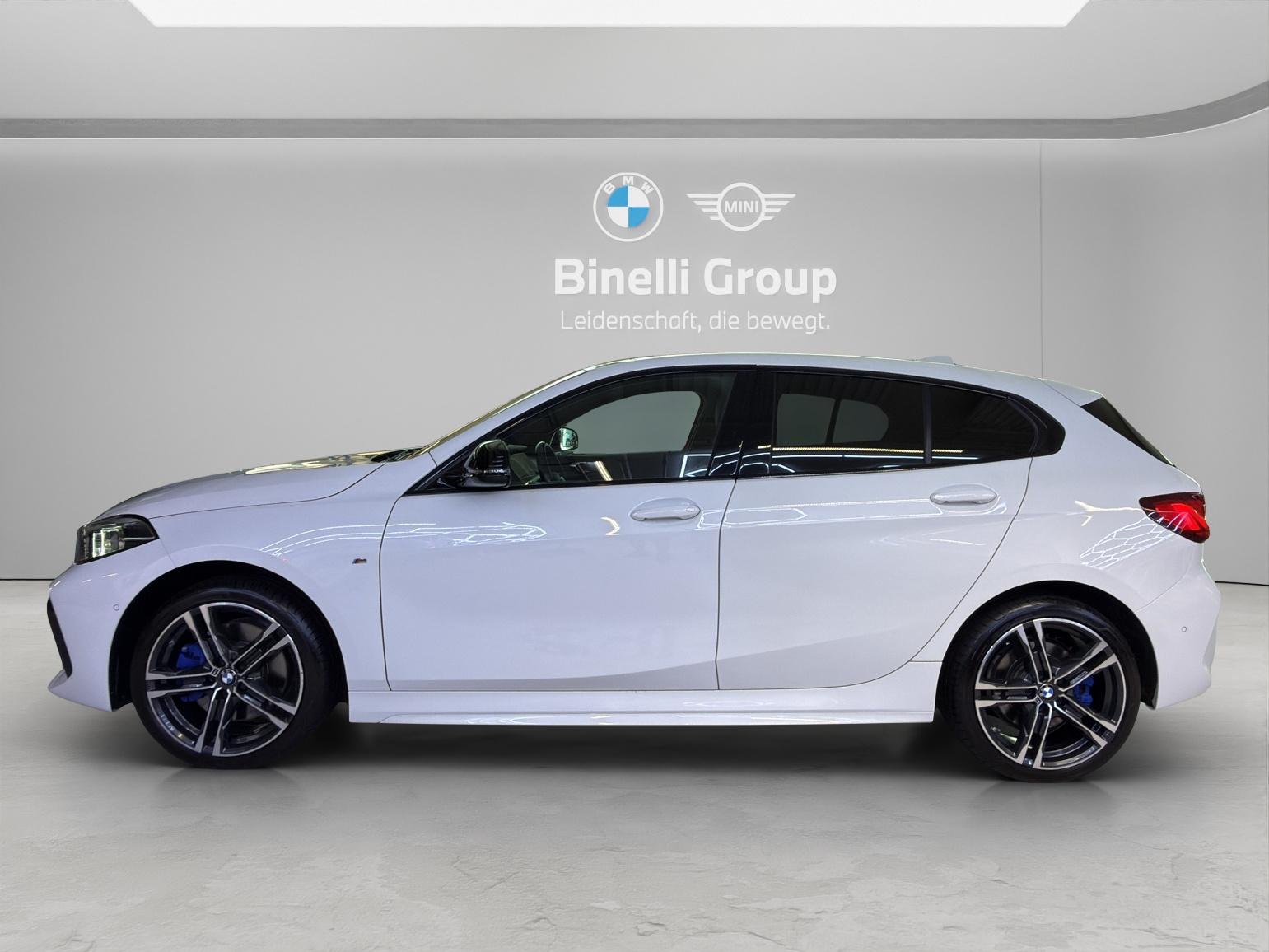 BMW 120d xDrive M-SportPaket-showroom-element-1