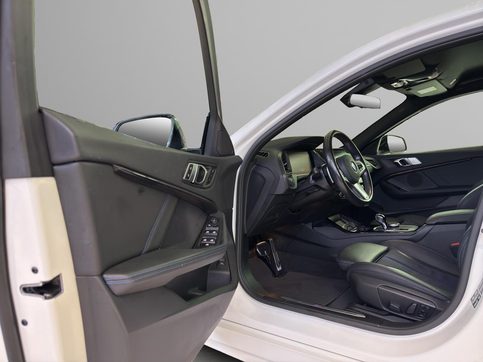 BMW 120d xDrive M-SportPaket-image-9