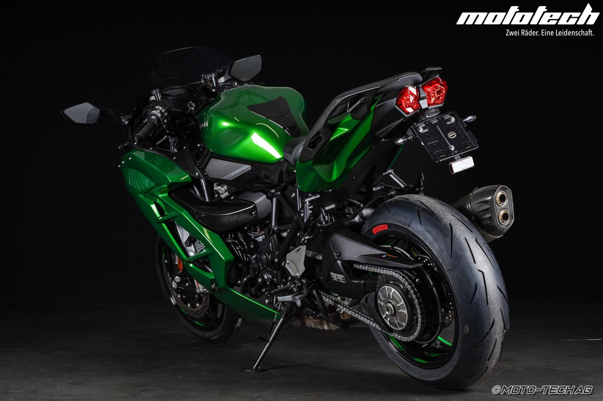 KAWASAKI Ninja H2 SX SE ABS AKRAPOVIC-image-3