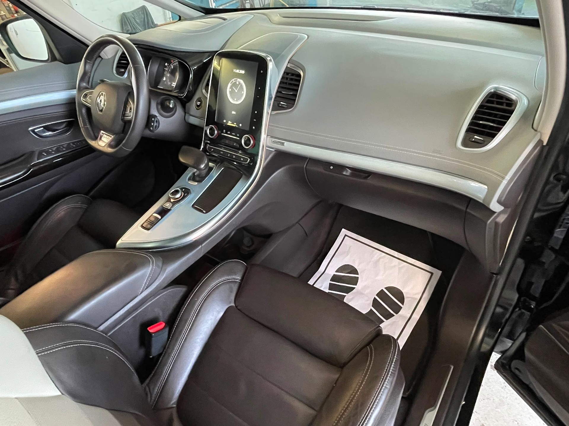 RENAULT Espace 1.6 dCi Initiale Paris EDC | 7-Plätzer | Frisch MFK | Ab Service | CH-Auto-image-8