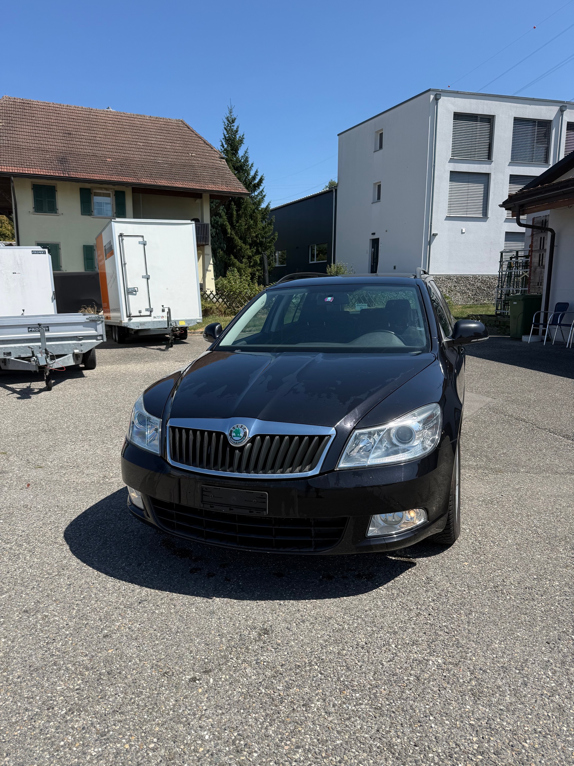 SKODA Octavia Combi 1.8 TSI Stöckli 4x4