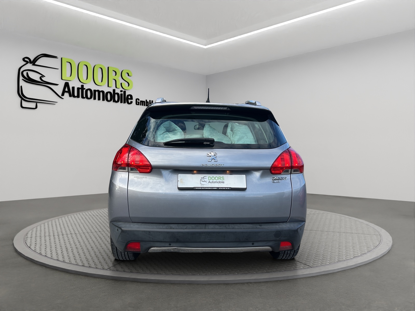 PEUGEOT 2008 1.2 PureTech Active-showroom-element-3