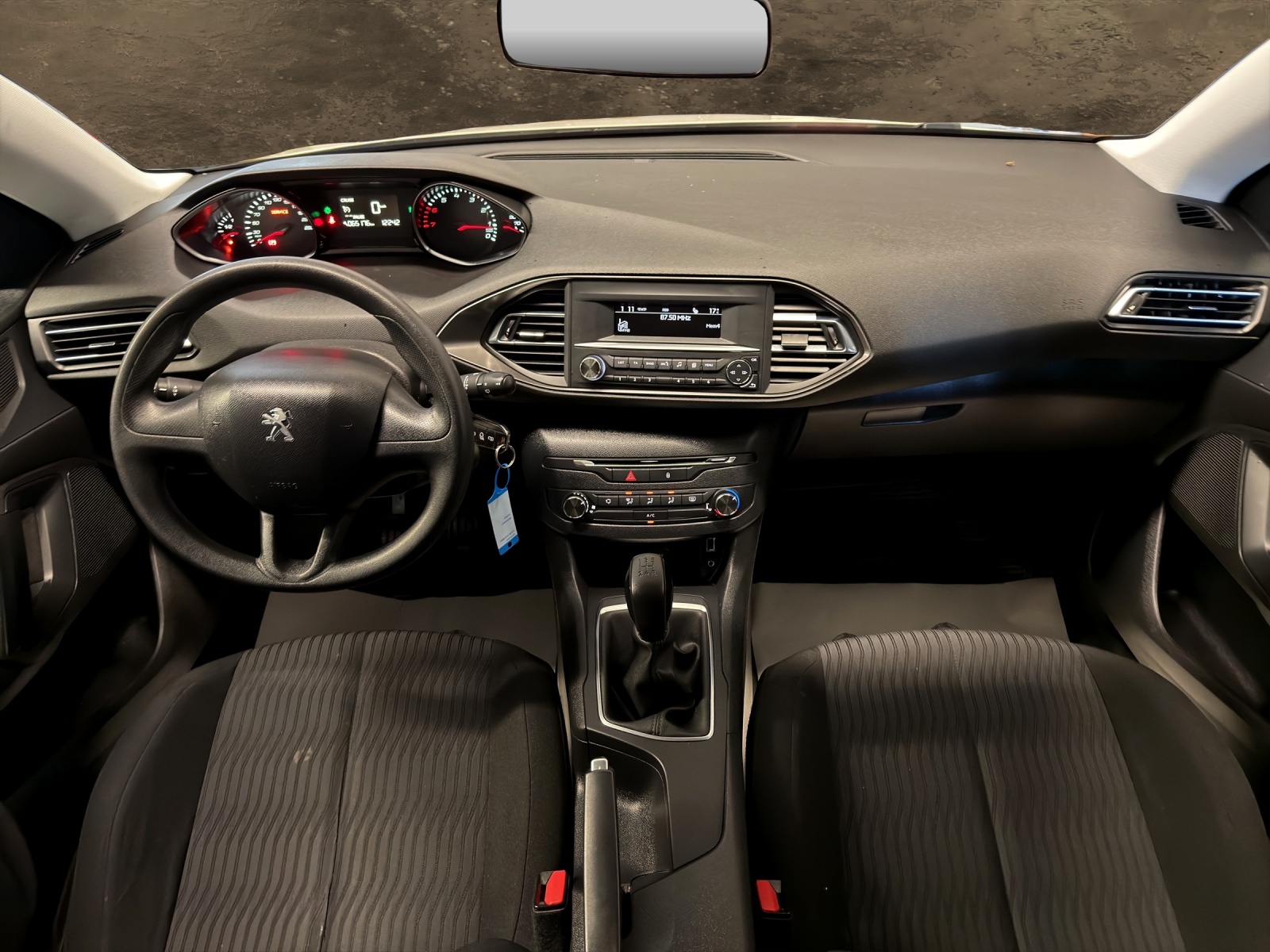 PEUGEOT 308 SW 1.2 THP Access-showroom-element-3