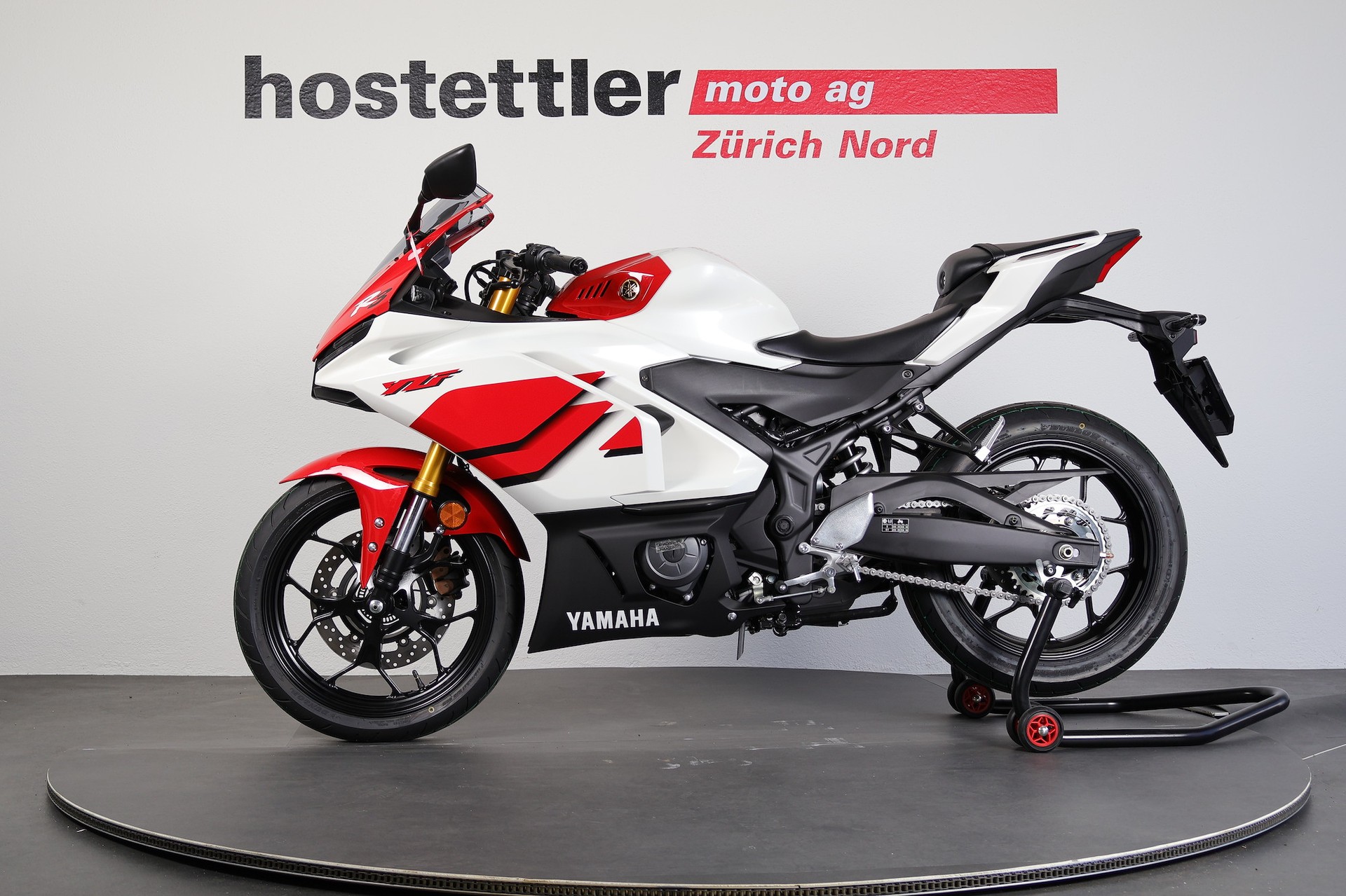 YAMAHA R3 70th Anniversary-image-4