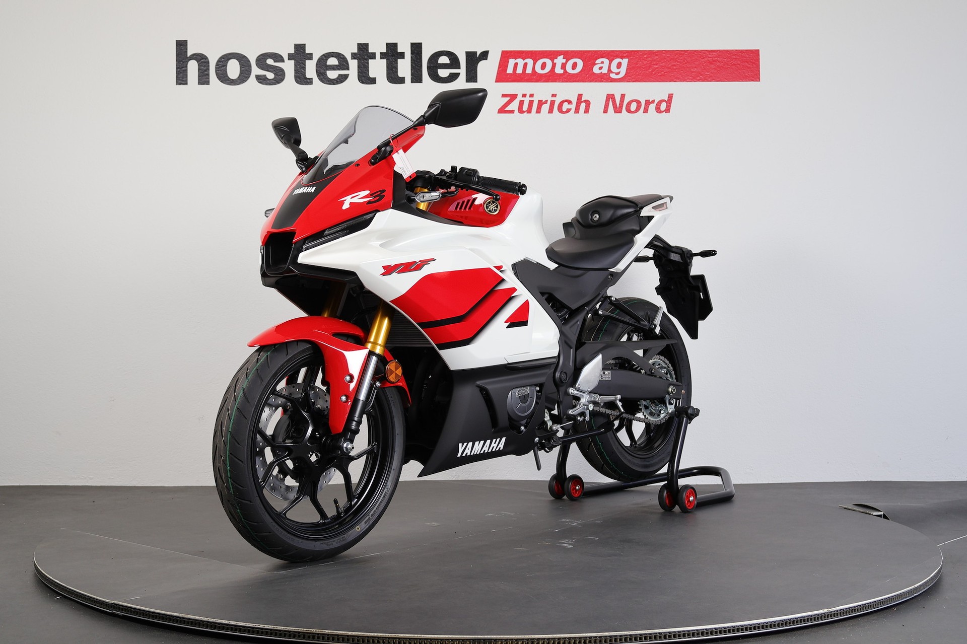 YAMAHA R3 70th Anniversary-image-5