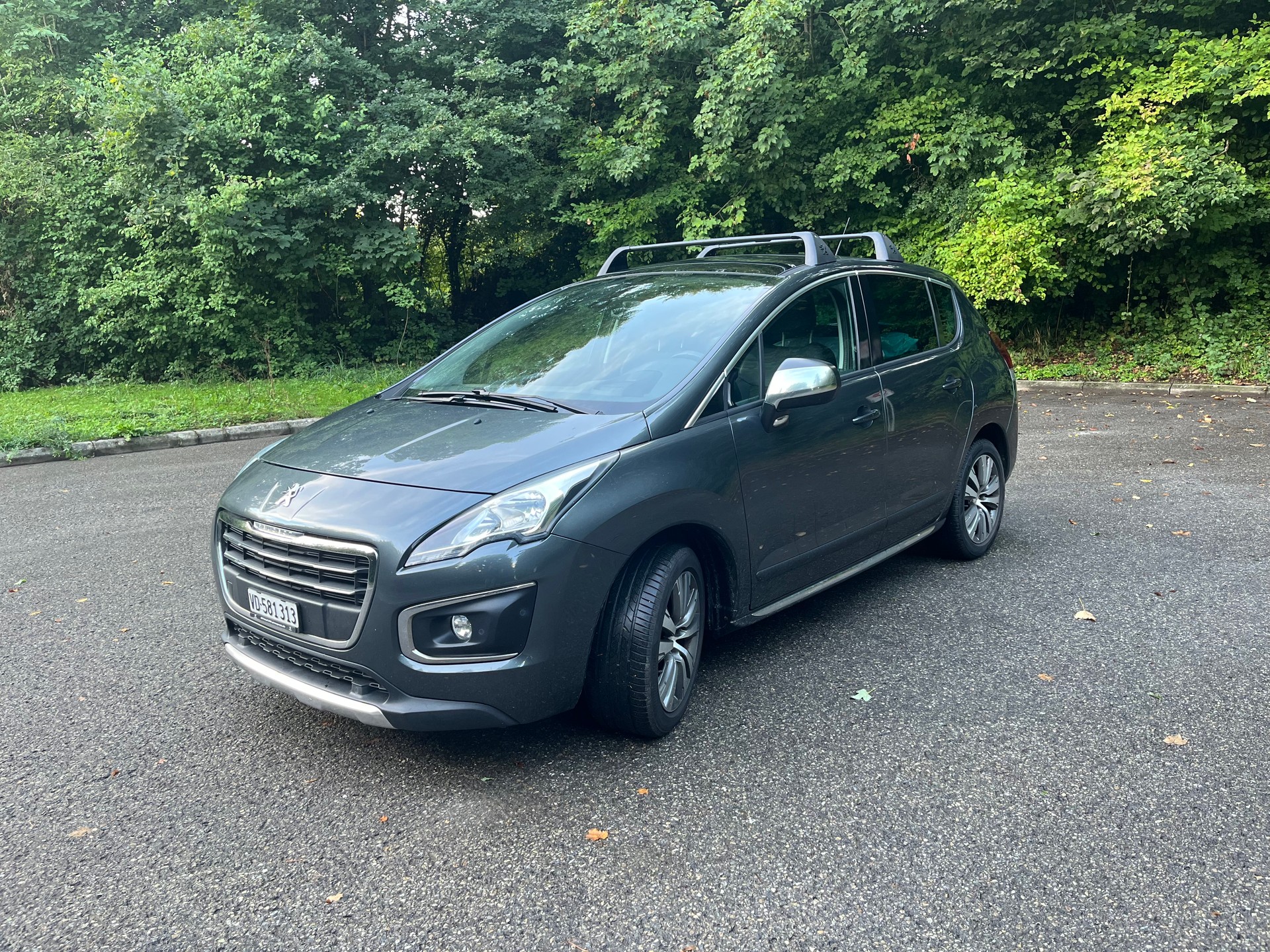 PEUGEOT 3008 1.6 16V T Style